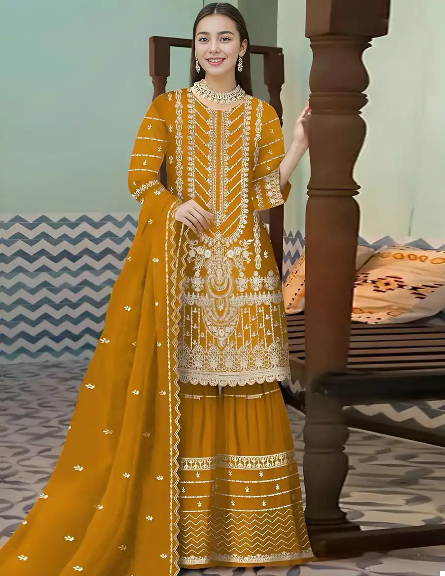 Hoor Tex Or 31 Heavy Organza Wholesale Pakistani Salwar Suit Catalog