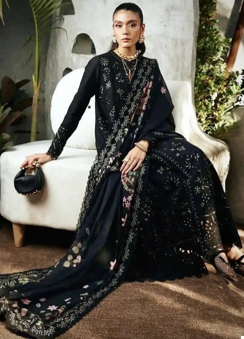 Vardan Ethnic Anamsa 420 Heavy Pure Rayon Cotton Wholesale Pakistani Salwar Suit