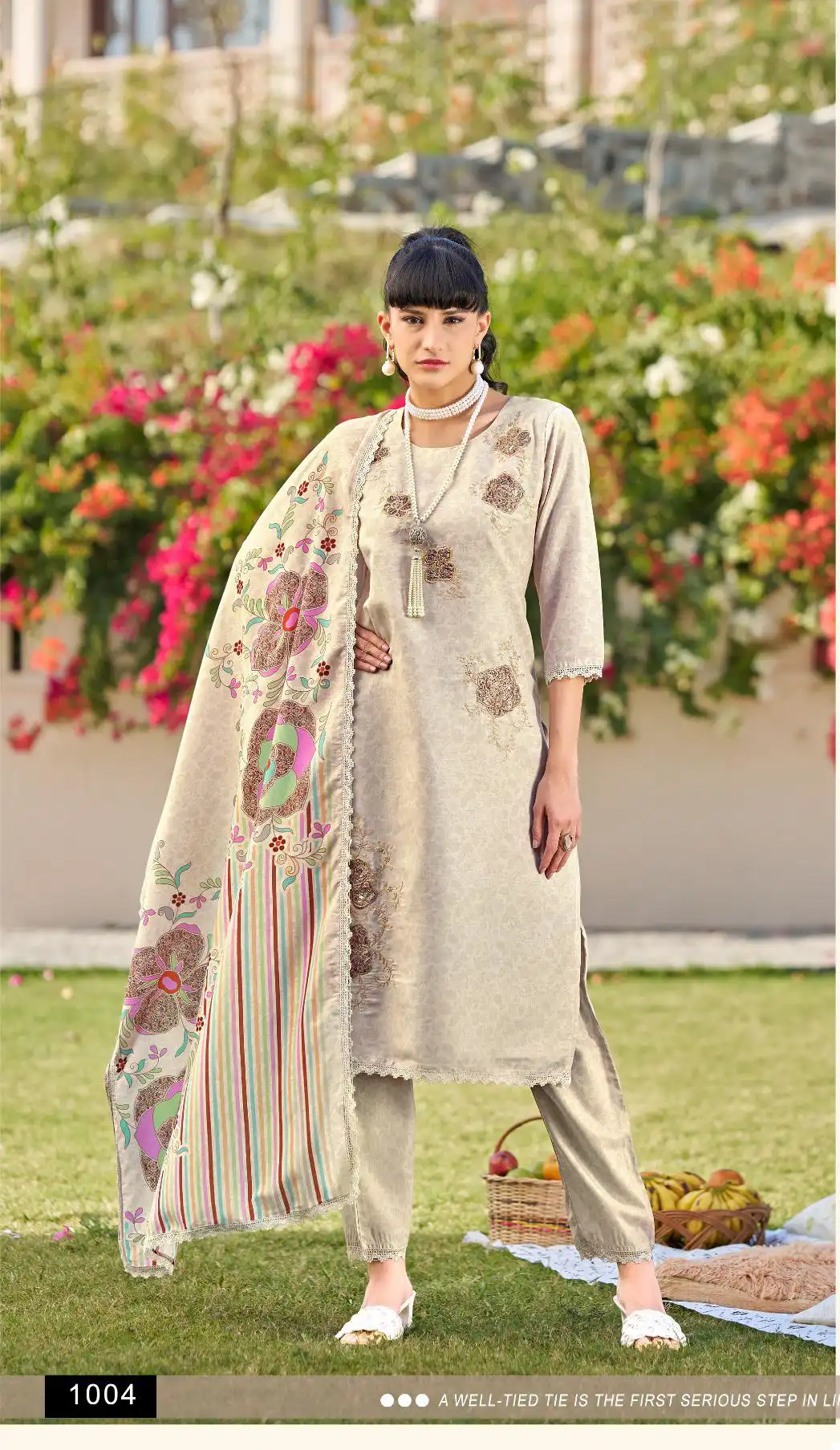 Isavasyam Digital Applique Muslin Cotton Wholesale Readymade Salwar Suit Catalog - Image 3