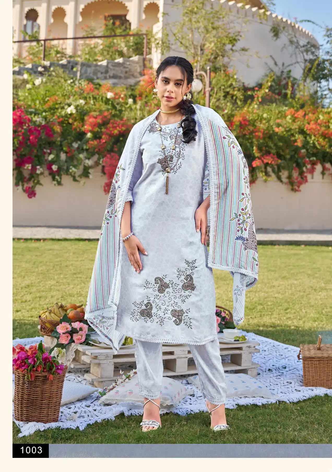 Isavasyam Digital Applique Muslin Cotton Wholesale Readymade Salwar Suit Catalog - Image 4
