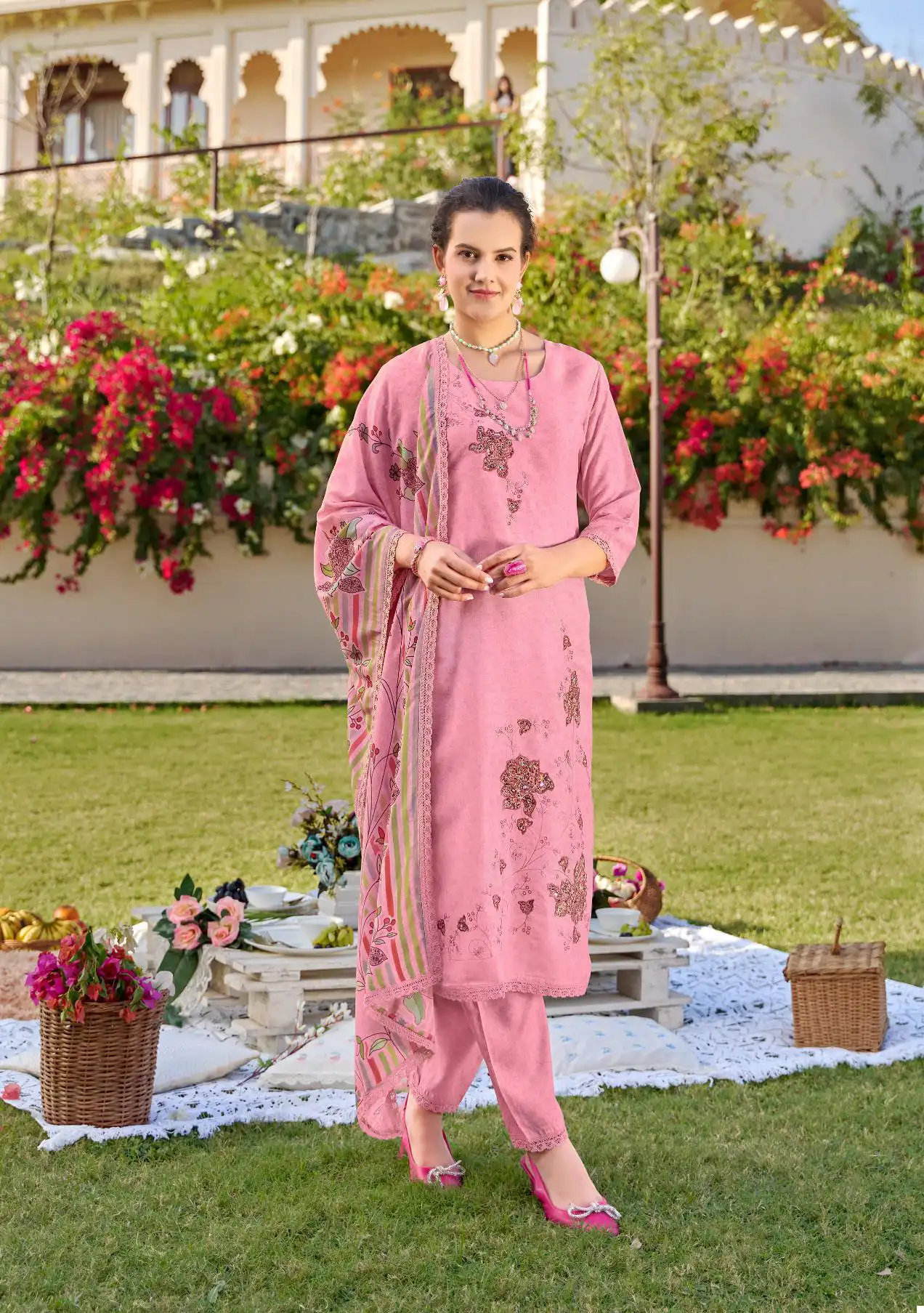 Isavasyam Digital Applique Muslin Cotton Wholesale Readymade Salwar Suit Catalog - Image 5