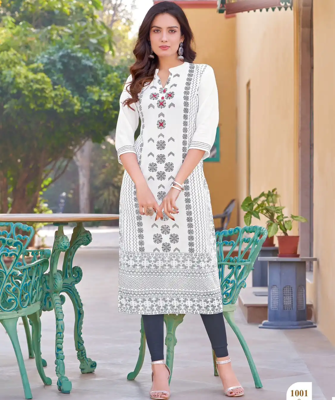 Kadlee Gold Coin Rayon Screen Print Wholesale Fancy Kurti Catalog