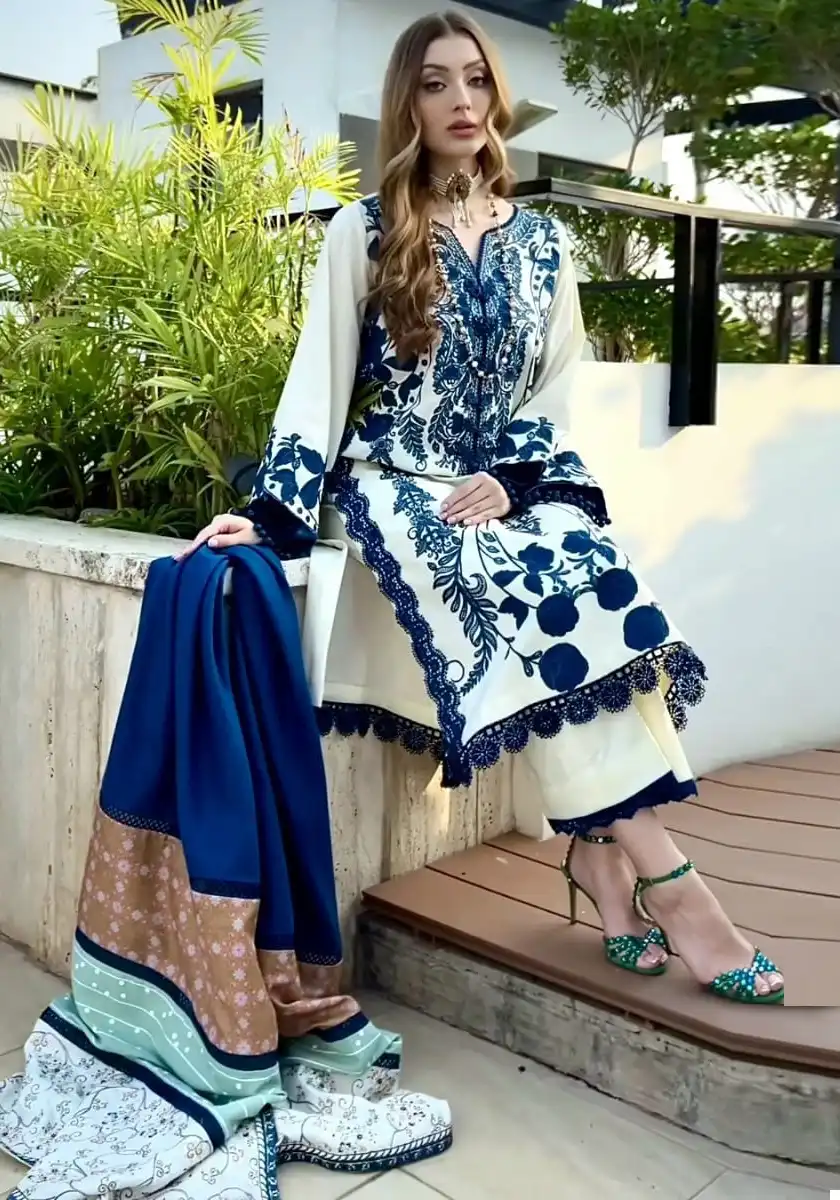 Vardan Ethnic Anamsa 405 Heavy Pure Rayon Cotton Wholesale Pakistani Salwar Suit