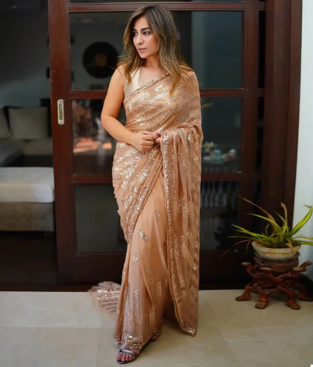 Vardan Ethnic Jr 610 Georgette Wholesale Fancy Sarees