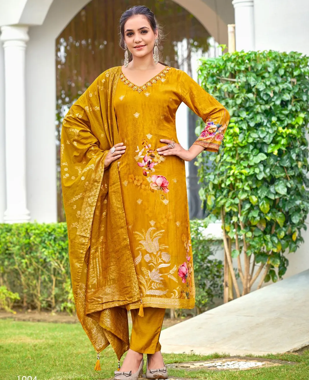 Ossm Mandira Viscose Wholesale Readymade Salwar Suit Collection