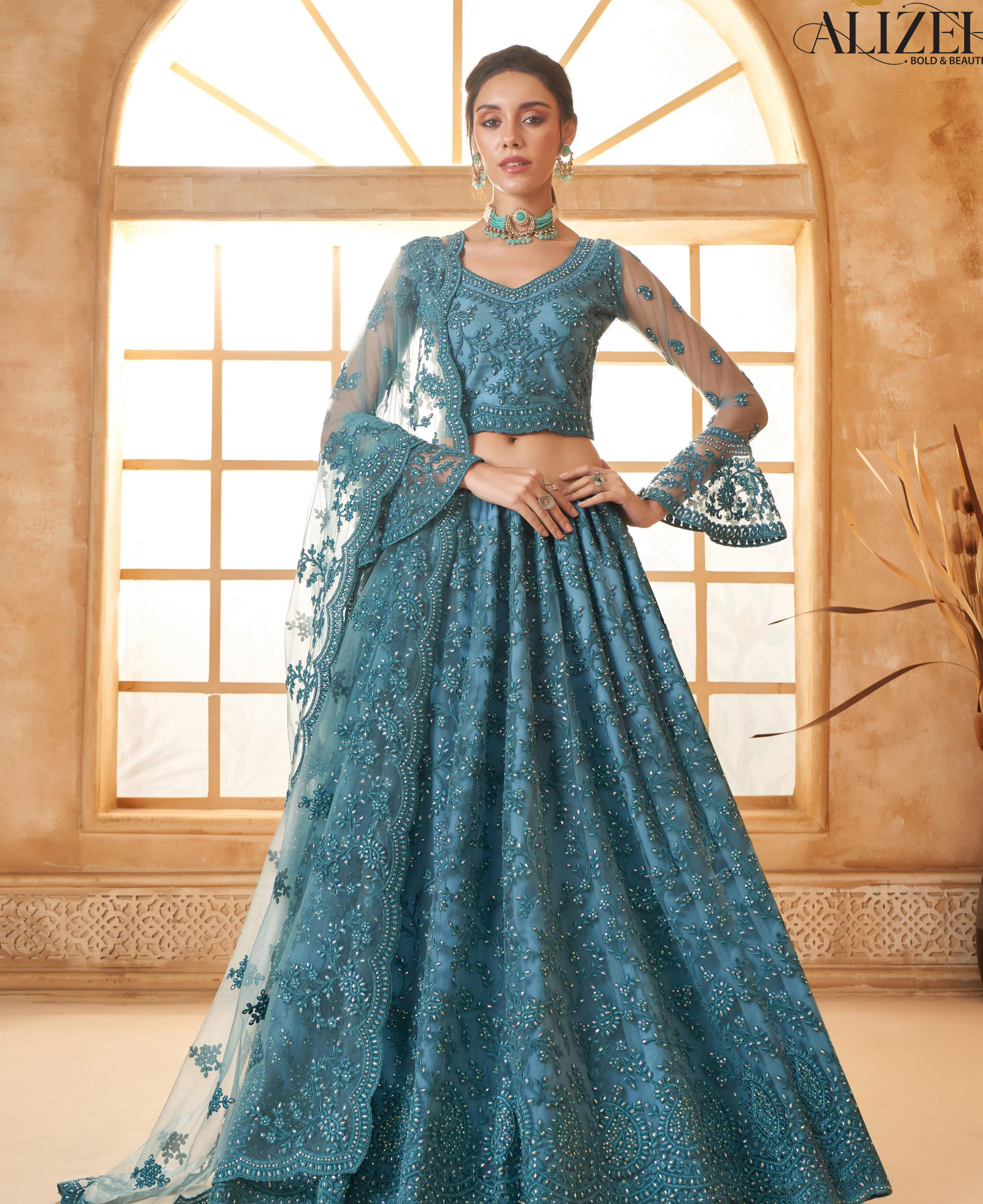 Alizeh Bridal Lehenga Choli (16)