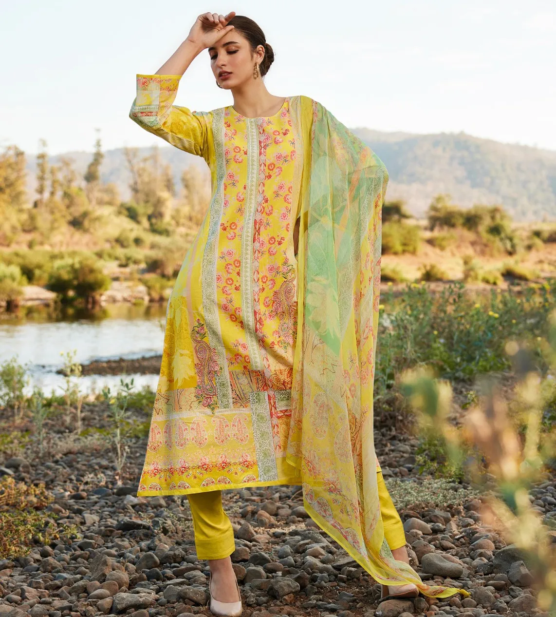 Sadhana Fashion Raazia Pure Lawn Cotton Wholesale Fancy Salwar Suit Collection