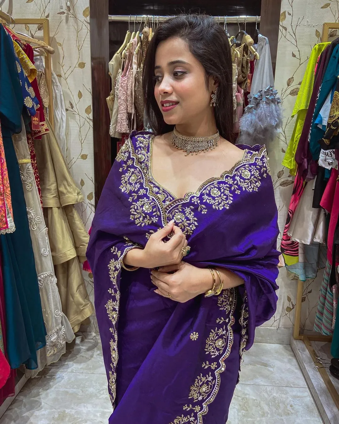 BT-398 Pure Two-Tone Vichitra Silk Wholesale Fancy Sarees Collection