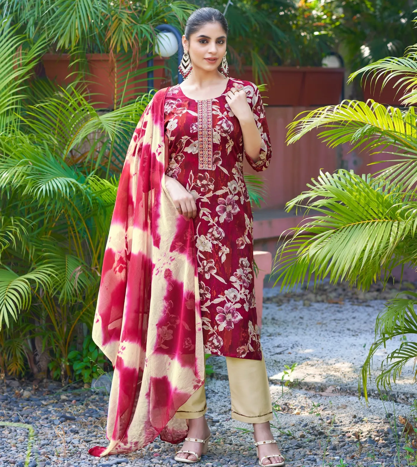 Poonam'S Apsara Vol-3 Pure Heavy Rayon Foil Wholesale Readymade Salwar Suit Collection