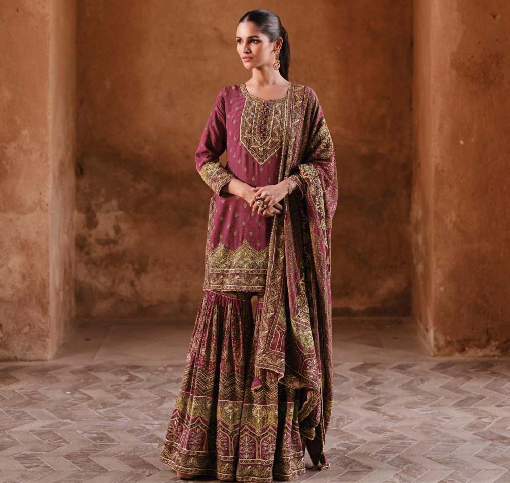 Sayuri Noorani Crepe Silk Wholesale Designer Salwar Kameez Catalog