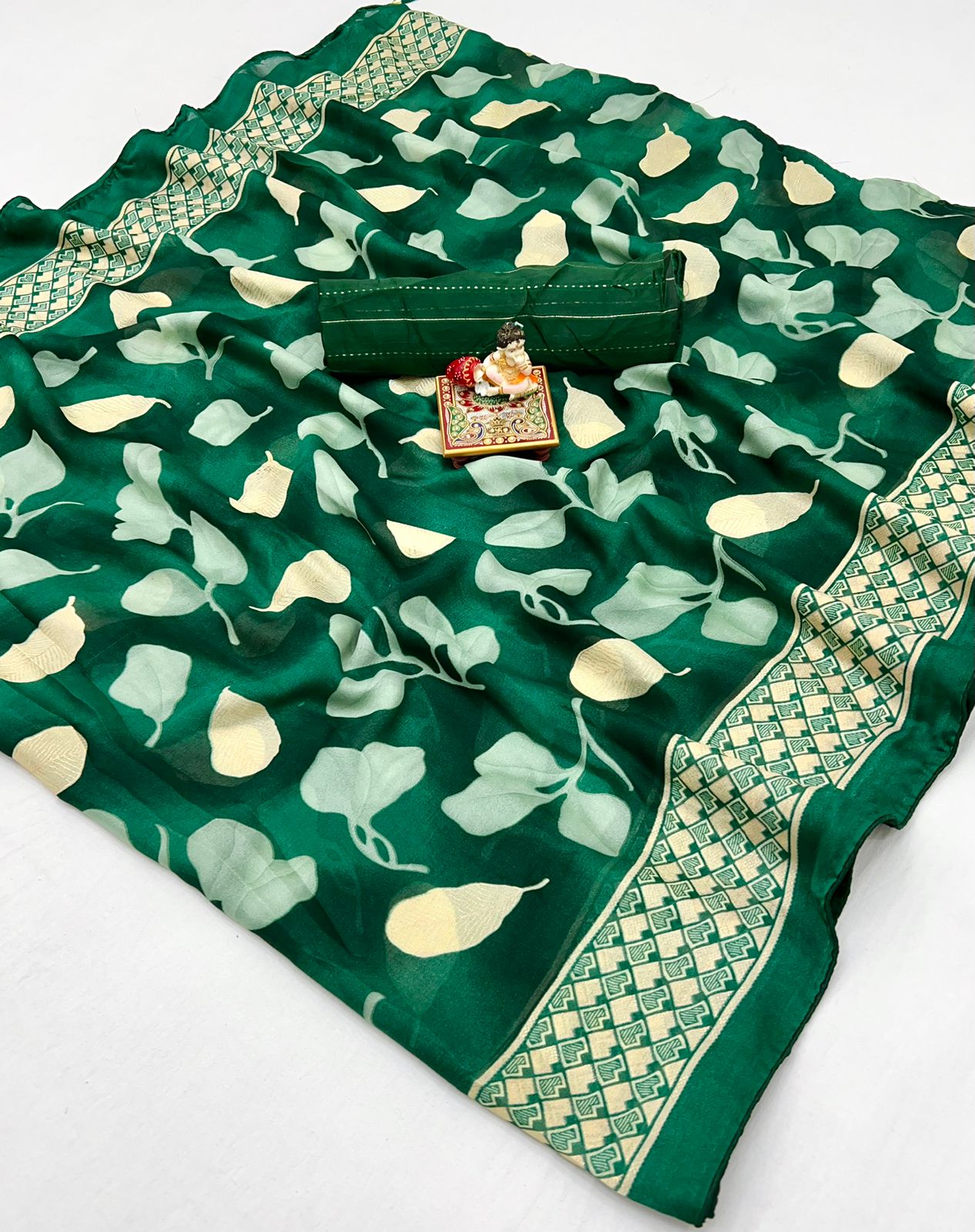 Vardan Ethnic Pure Calcutta Moss Georgette Flower Exclusive Printed Sarees Collection - Image 5