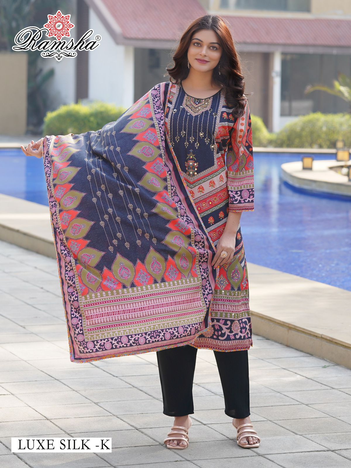 Readymade-Pakistani-Salwar-Suit