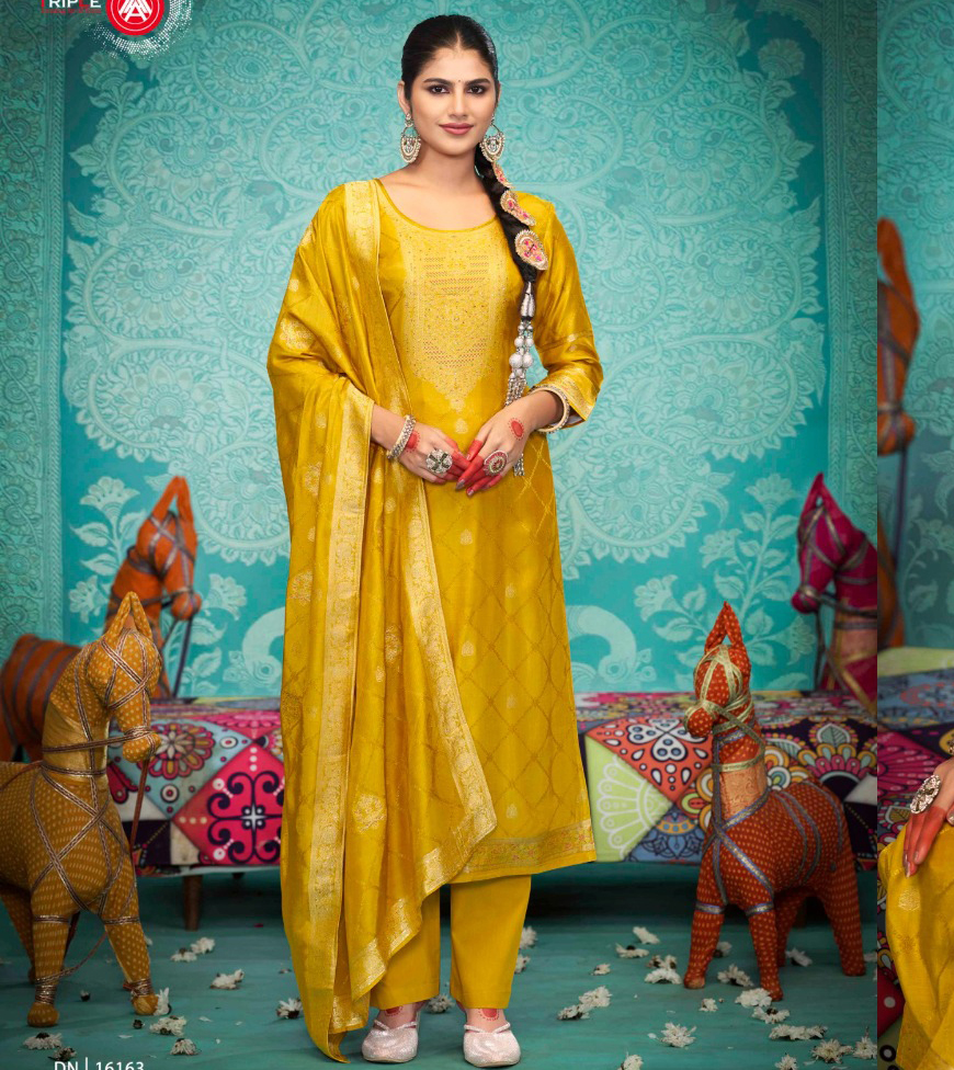 Triple A Gazab Viscos Mulsin Jequard Wholesale Designer Salwar Suit Catalog