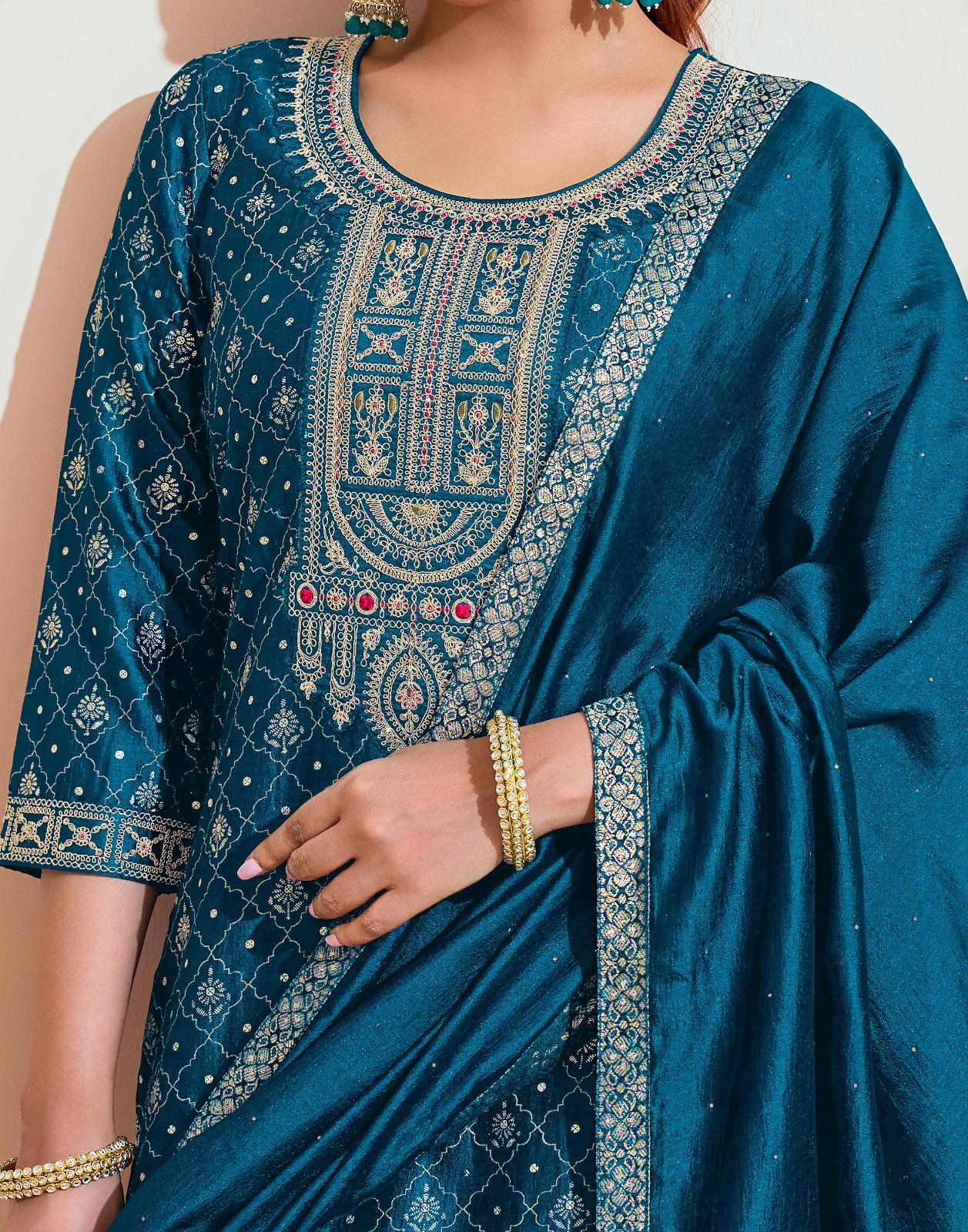 Label Khoj 9684A & 9684B Vichitra Silk Wholesale Readymade Salwar Suit Catalog - Image 5