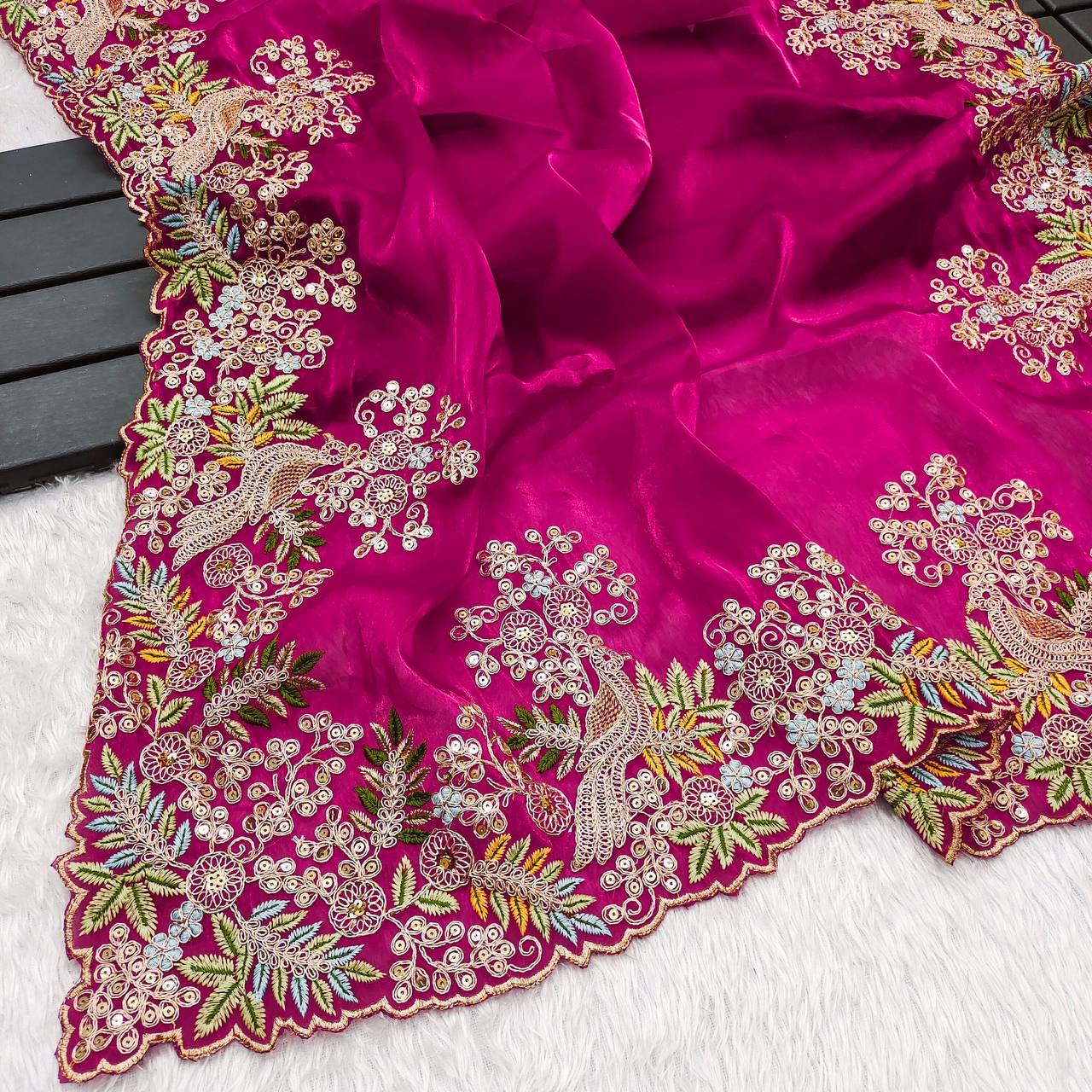 Bt-1260 Pure Soft Jimmy Cho Wholesale Fancy Sarees Catalog - Image 7