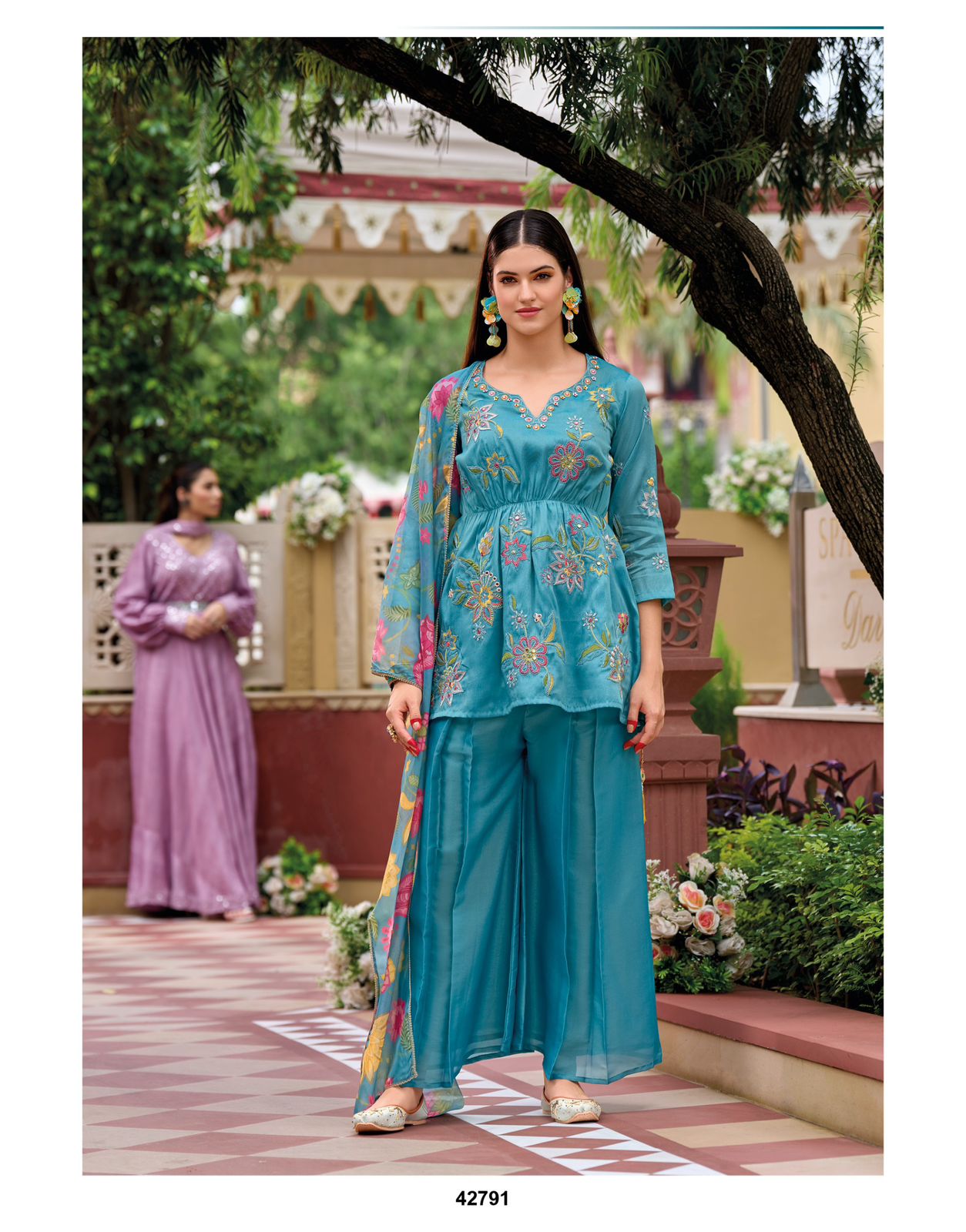 Kailee Fashion Sinjhar Pure Viscouse Simmer Weaving Zari Silk Wholesale Readymade Salwar Suit Catalog - Image 2