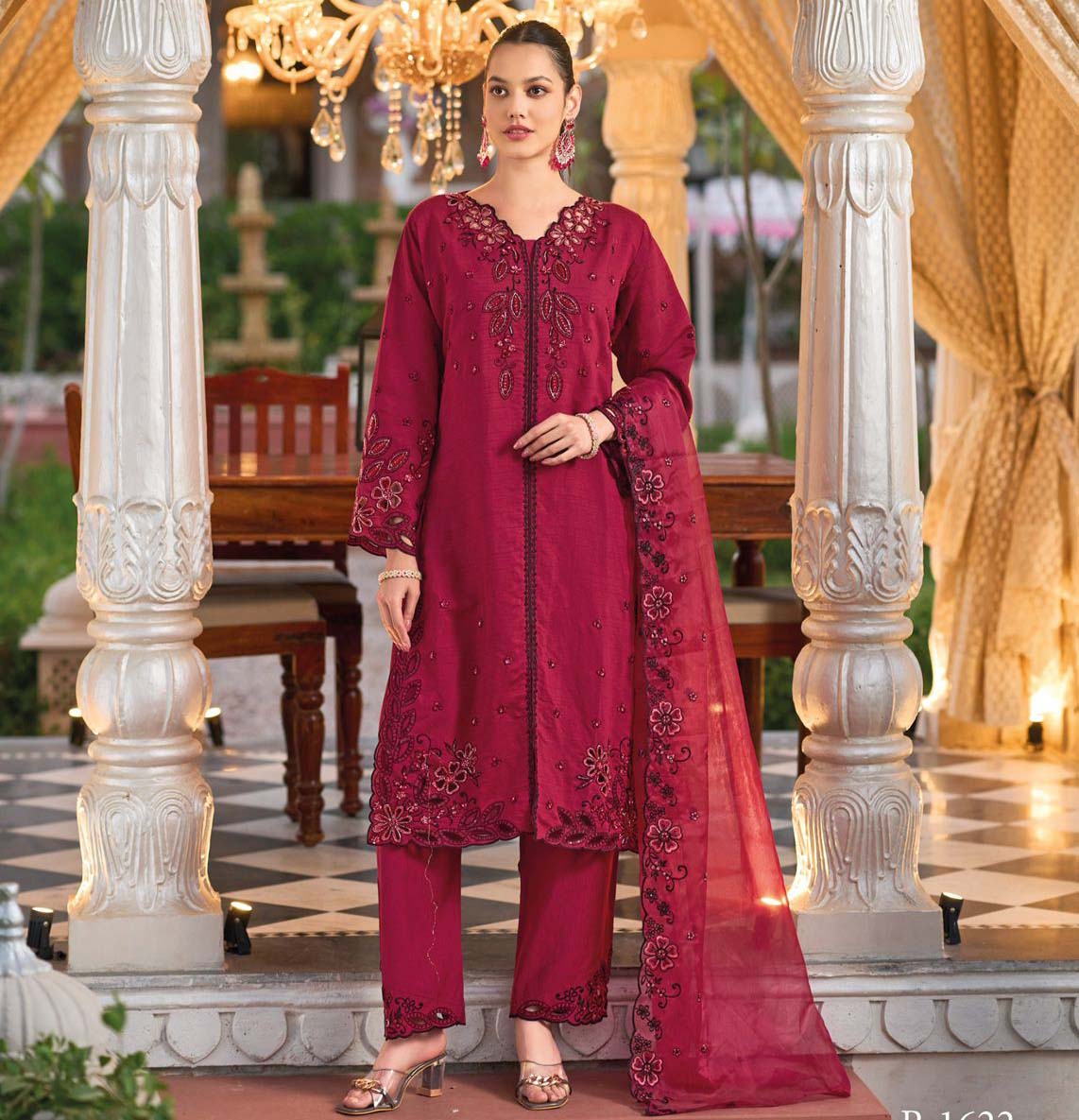 Shree Fabs Dn 1622 Ragga Roman Silk Wholesale Pakistani Readymade Salwar Suit Catalog
