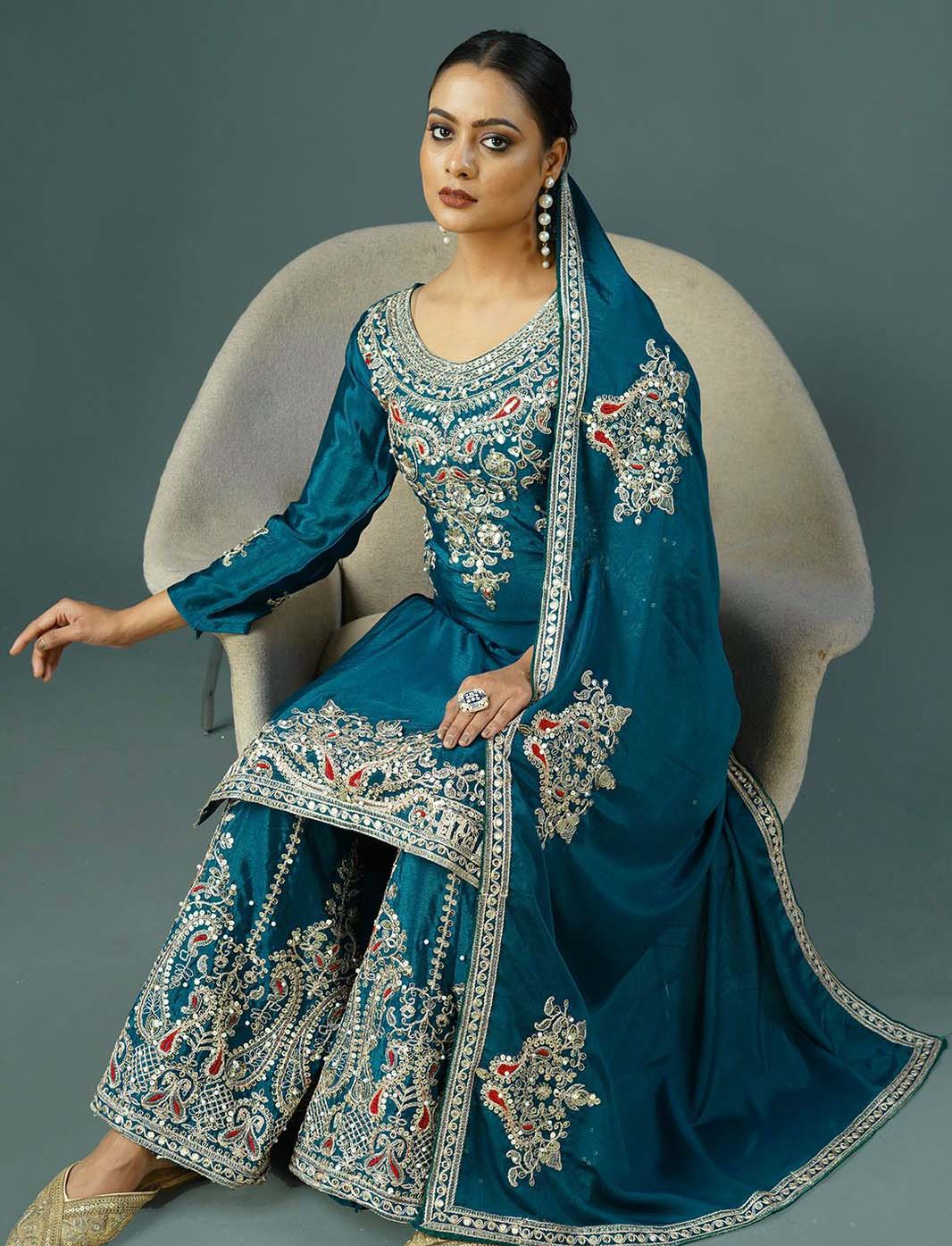 Vardan Ethnic Srk-5215 Pure Chinnon Silk Wholesale Readymade Salwar Suit Catalog