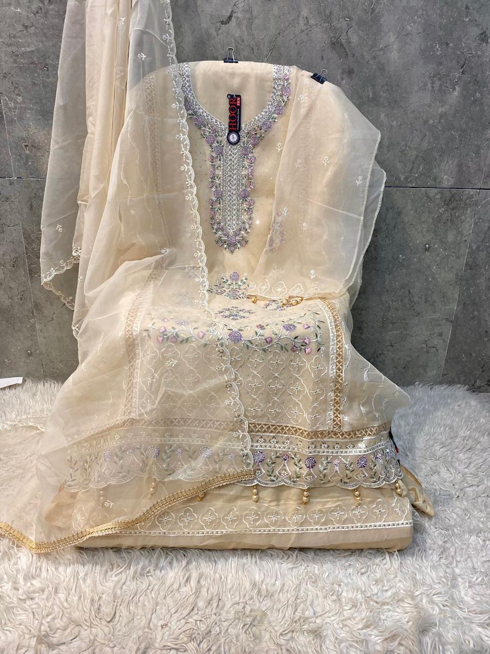 Hoor Tex Or-56,A To D Heavy Organza Wholesale Pakistani Salwar Suit Catalog