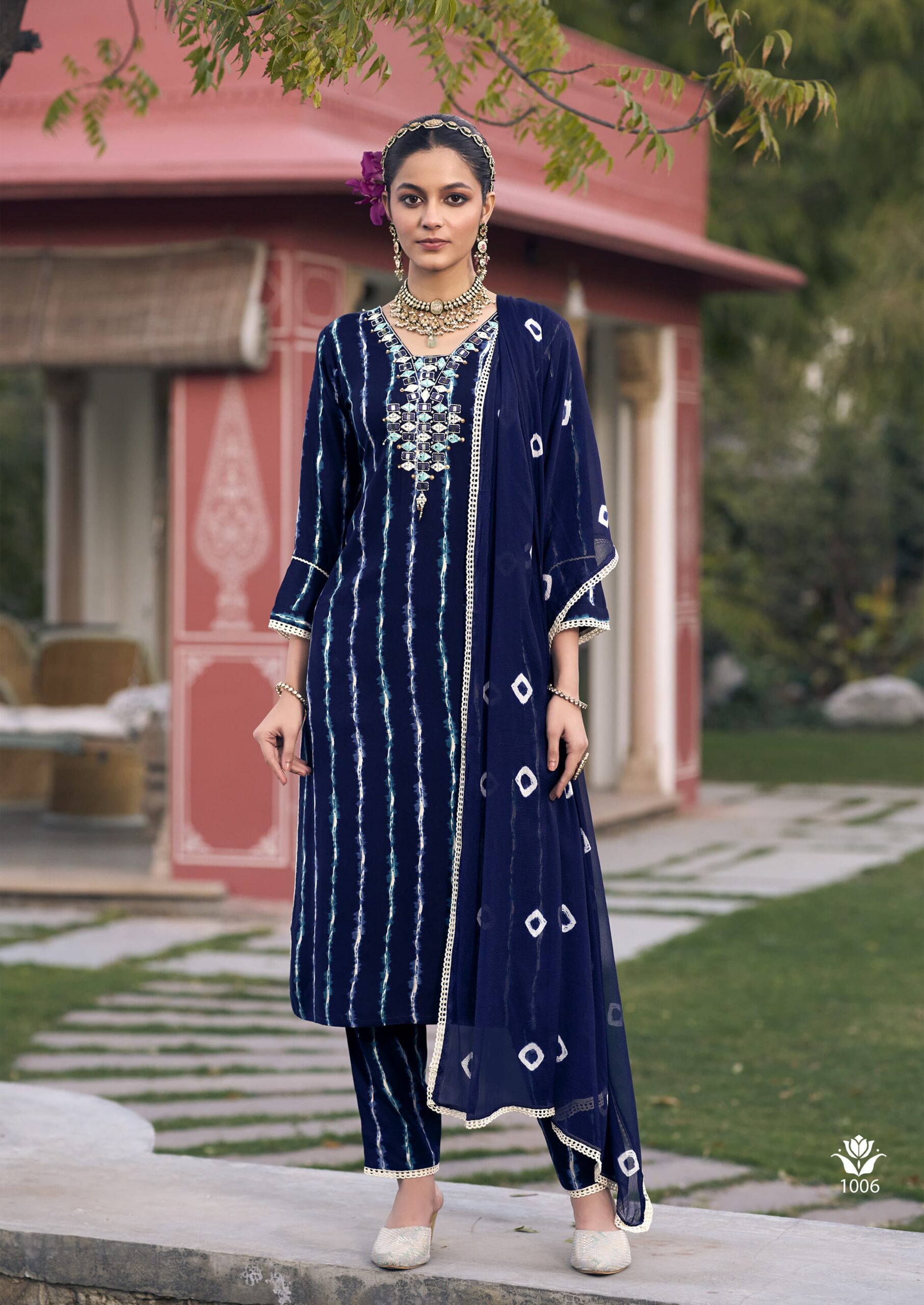 Karissa Lizaa Rayon Printed Wholesale Kurti Bottom With Dupatta Collection - Image 7