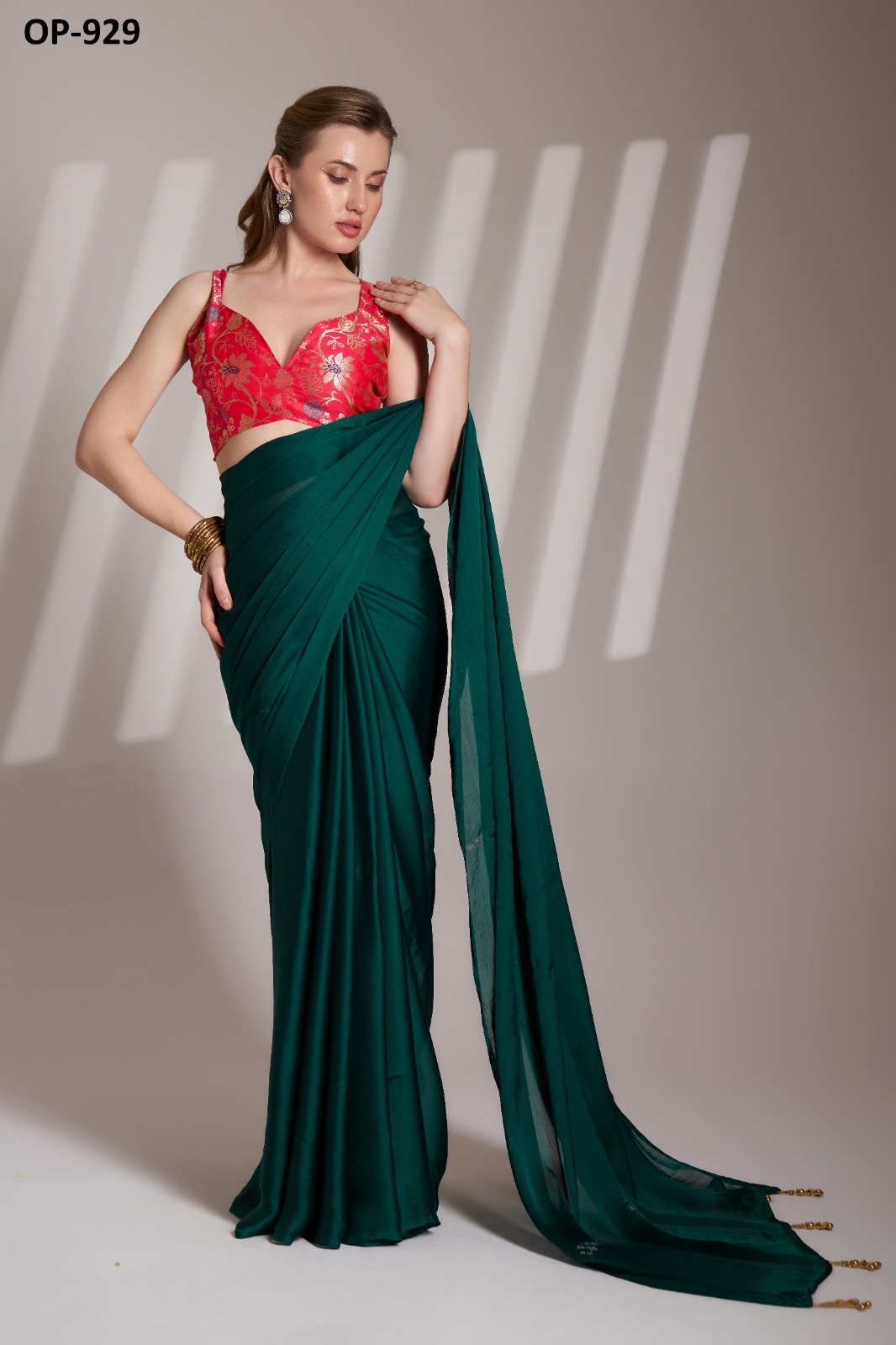 Laxminam OP-929 - Latest Partywear Designer Saree