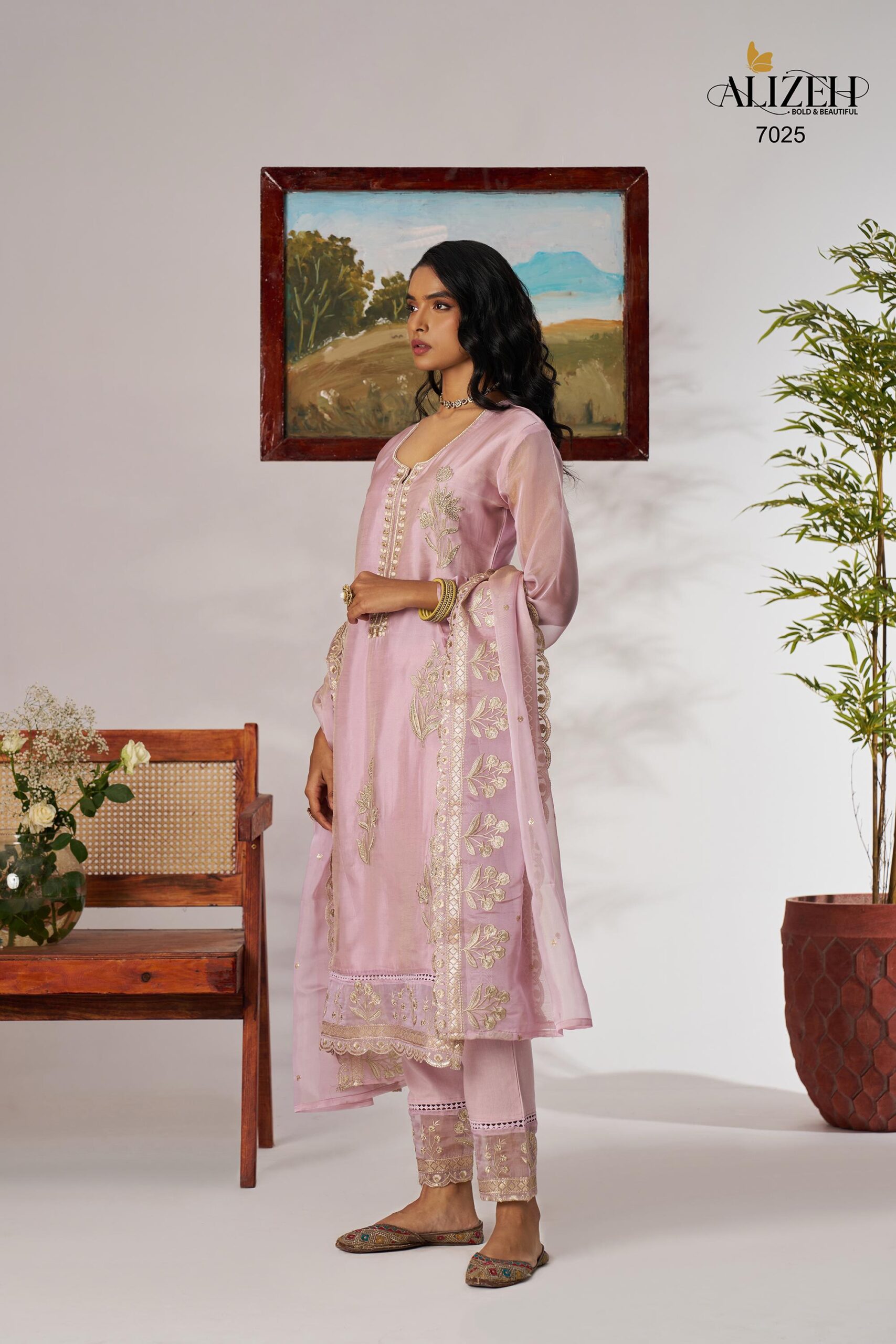 SUKOON By Alizeh D7025 Luxury Shimmer Organza Salwar Suit Collection - Image 6