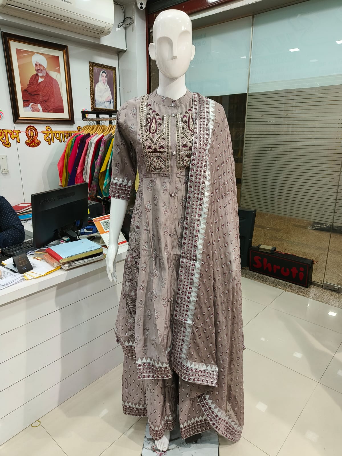 Vardan Ethnic Divider Vol 1 Roman Silk Wholesale Readymade Salwar Suit Catalog