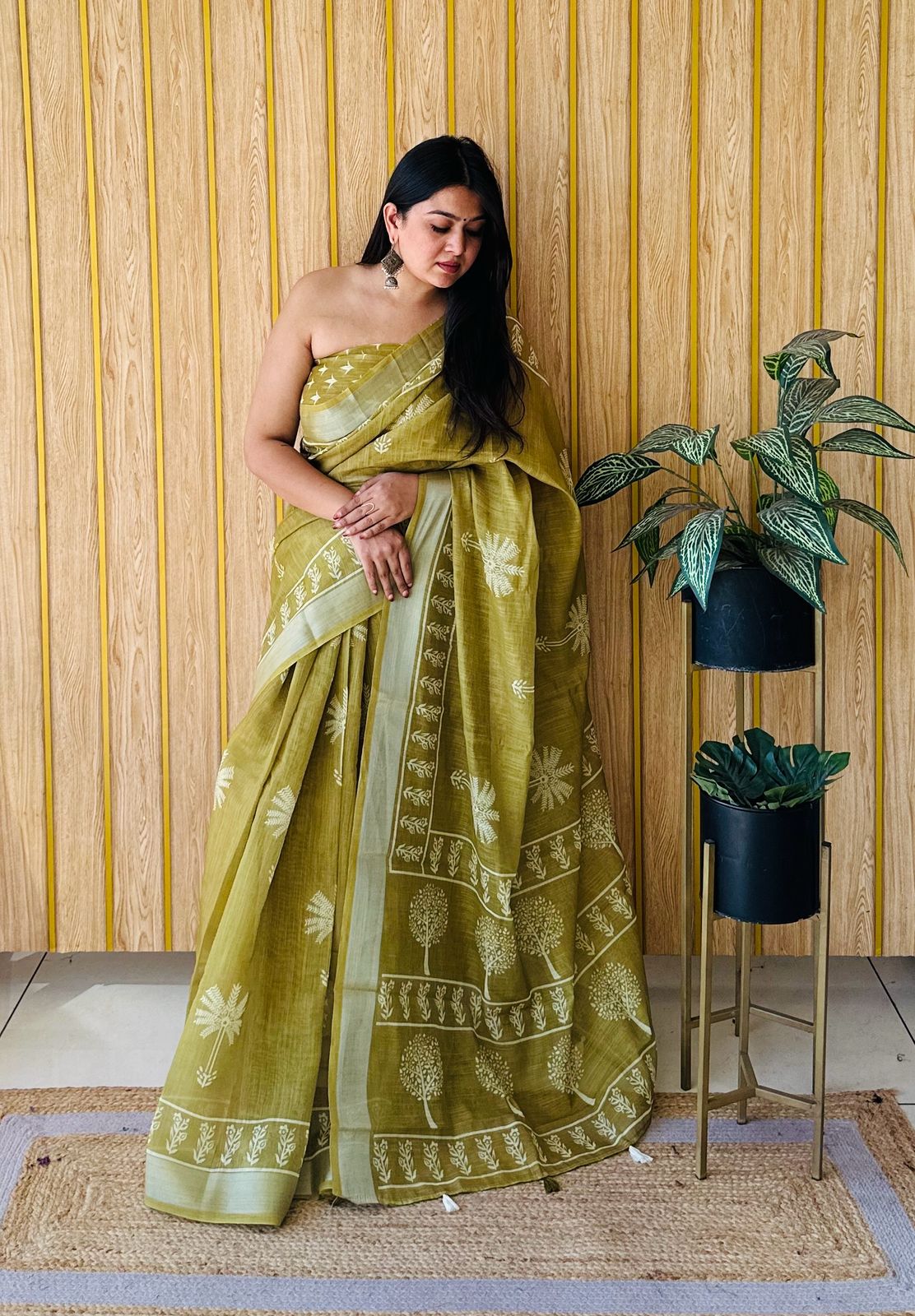 Vardan Ethnic Soft Linen Cotton Silk Digital Print Saree Collection