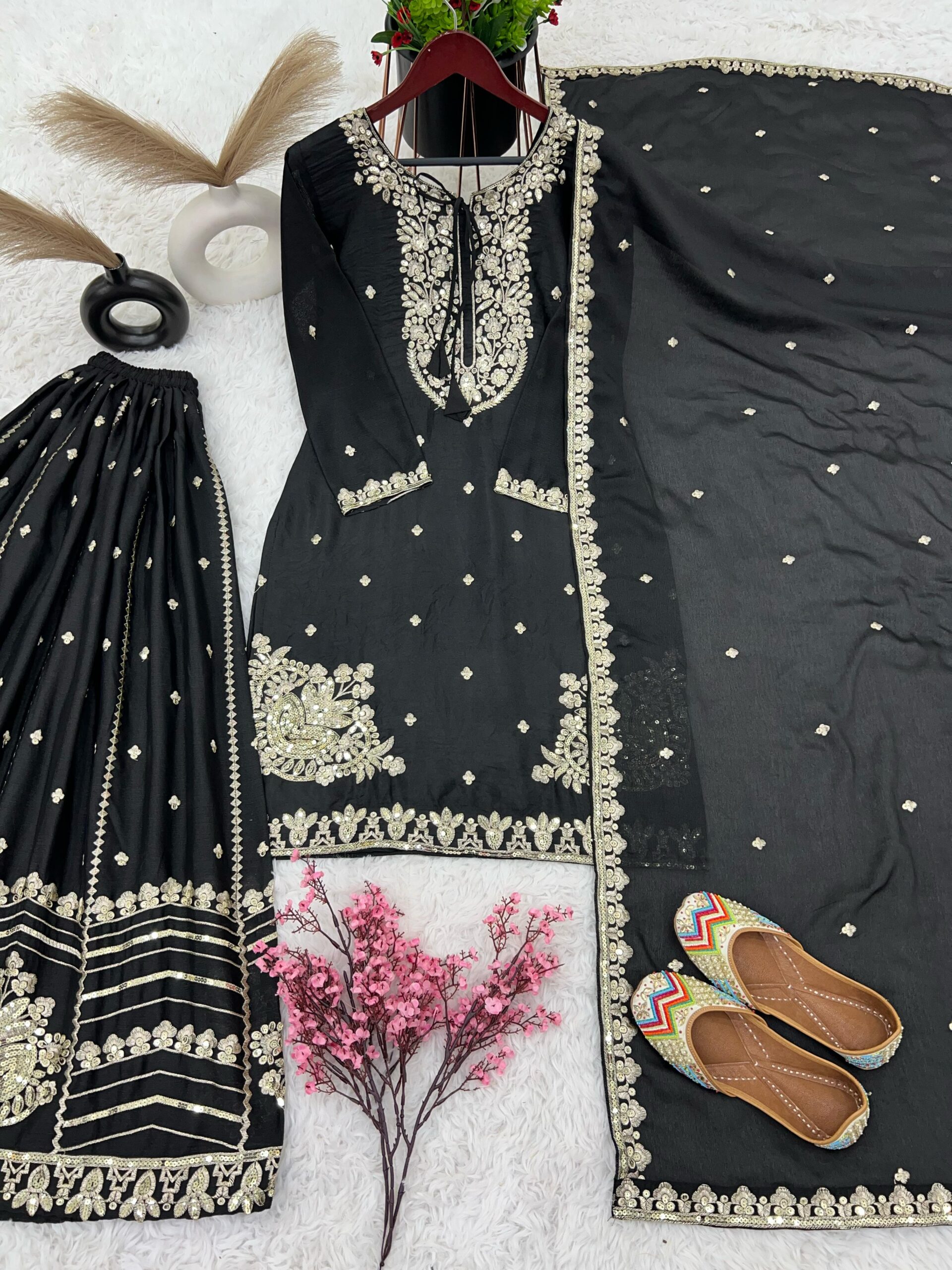 Vardan Srk-5169 Pure Chinnon Silk Wholesale Pakistani Readymade Eid Collection - Image 7