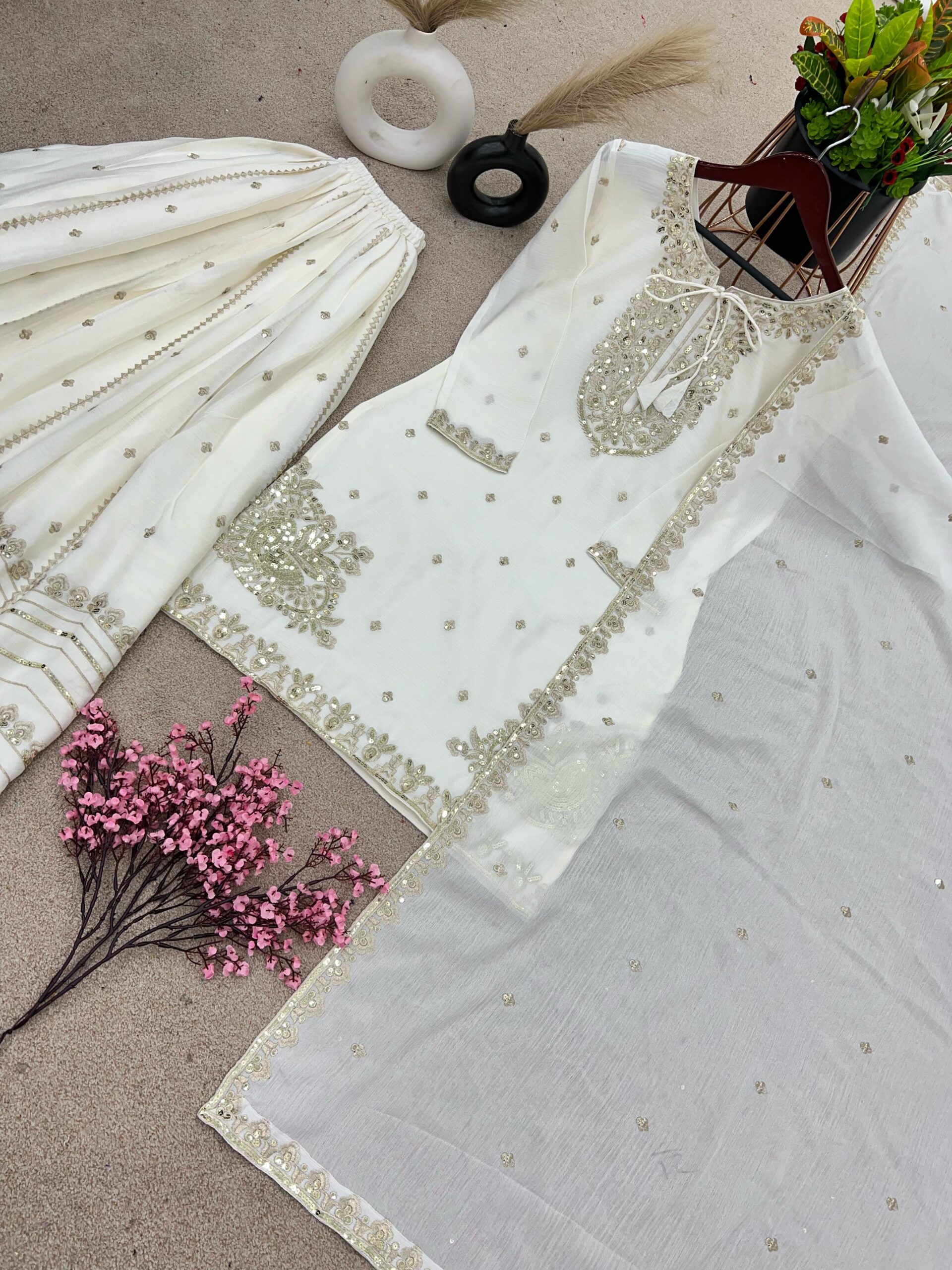 Vardan Srk-5169 Pure Chinnon Silk Wholesale Pakistani Readymade Eid Collection - Image 4