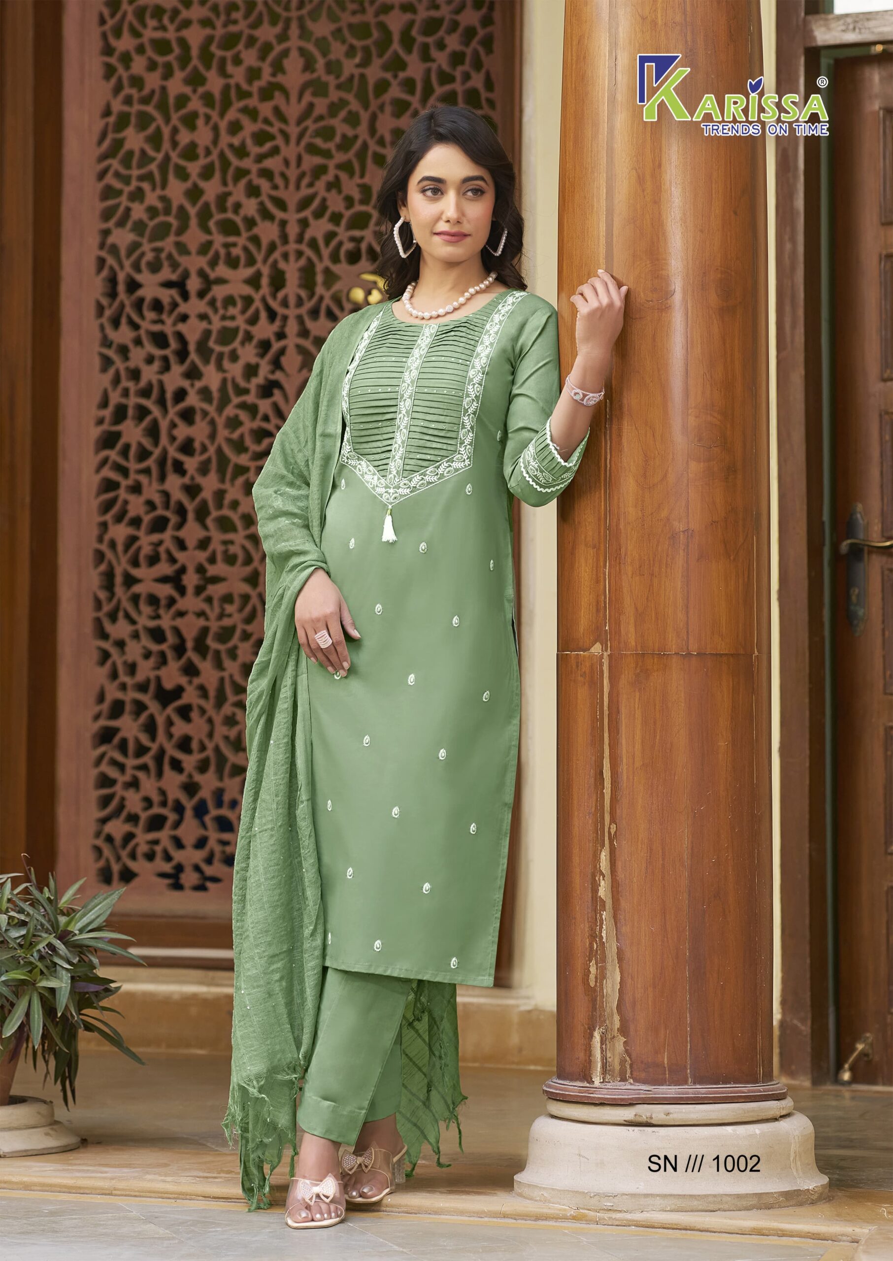 Karissa Samaira Cotton With Thread Work Wholesale Kurti Bottom With Dupatta Collection - Image 4