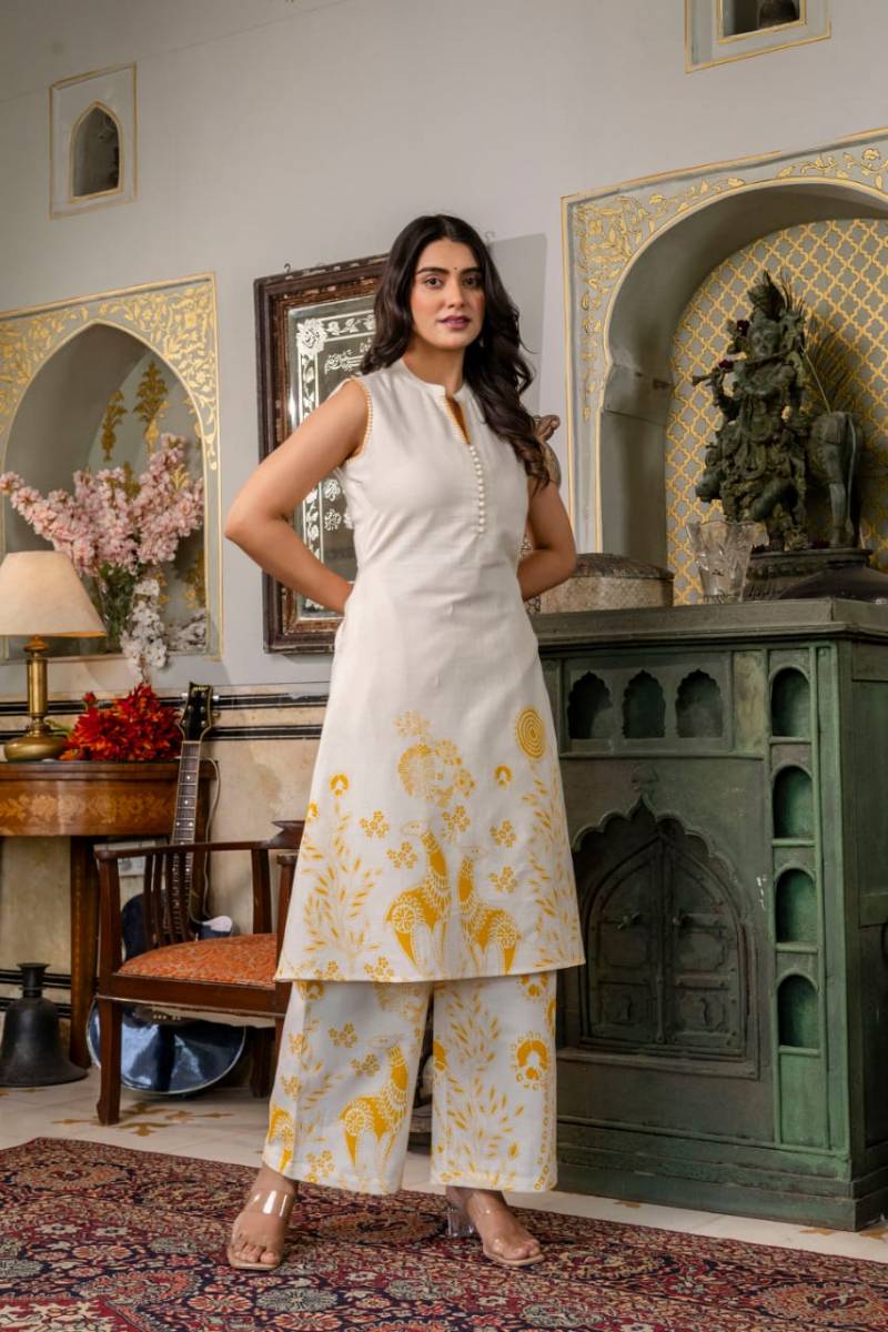 Tanyaa P 128 Cotton with Hand Work Kurti With Bottom