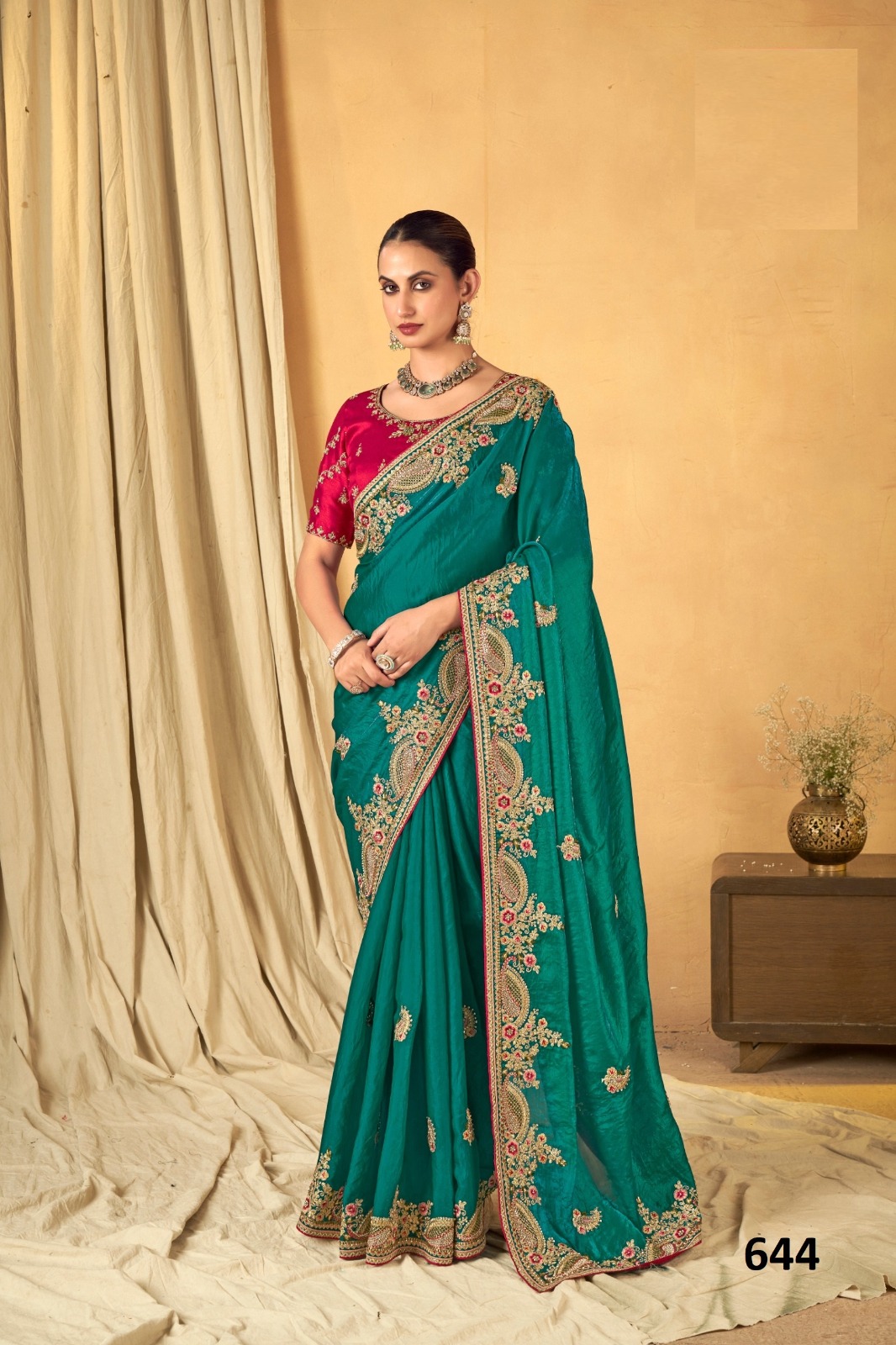 Vardan Fendi Emerald Green Heavy Embroidered Bridal Saree Collection - Image 4