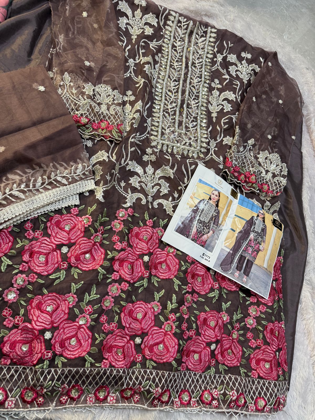 Ziaaz Design Code 803 Colours Semi Stitched Organza Wholesale Pakistani Suit Collection - Image 11