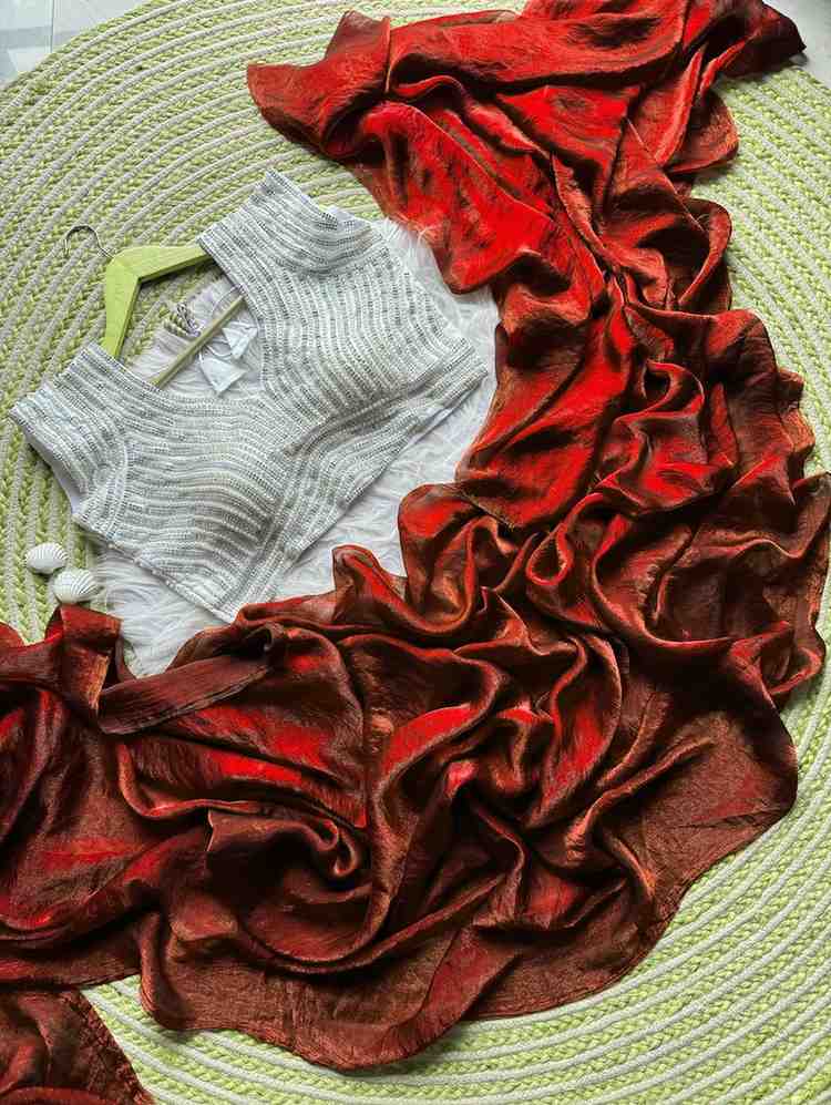 Kc 95 Sparkle Silk Stylish Party Wear Wholesale Saree Catalog - Image 5