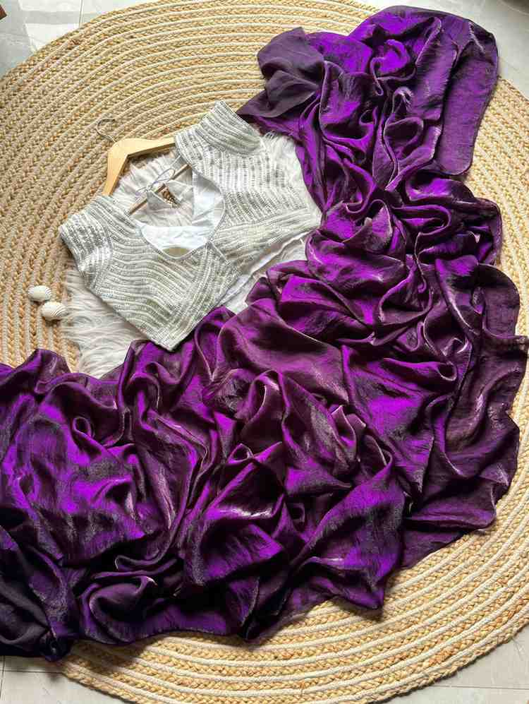 Kc 95 Sparkle Silk Stylish Party Wear Wholesale Saree Catalog - Image 2