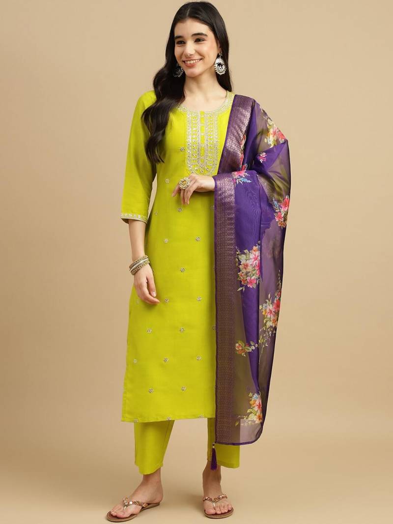 Navya Kurti 84 Chinon Embroidered Kurti Bottom With Dupatta Catalog — Wholesale Kurtis, Vardan Ethnic wholesale from Surat — view 1