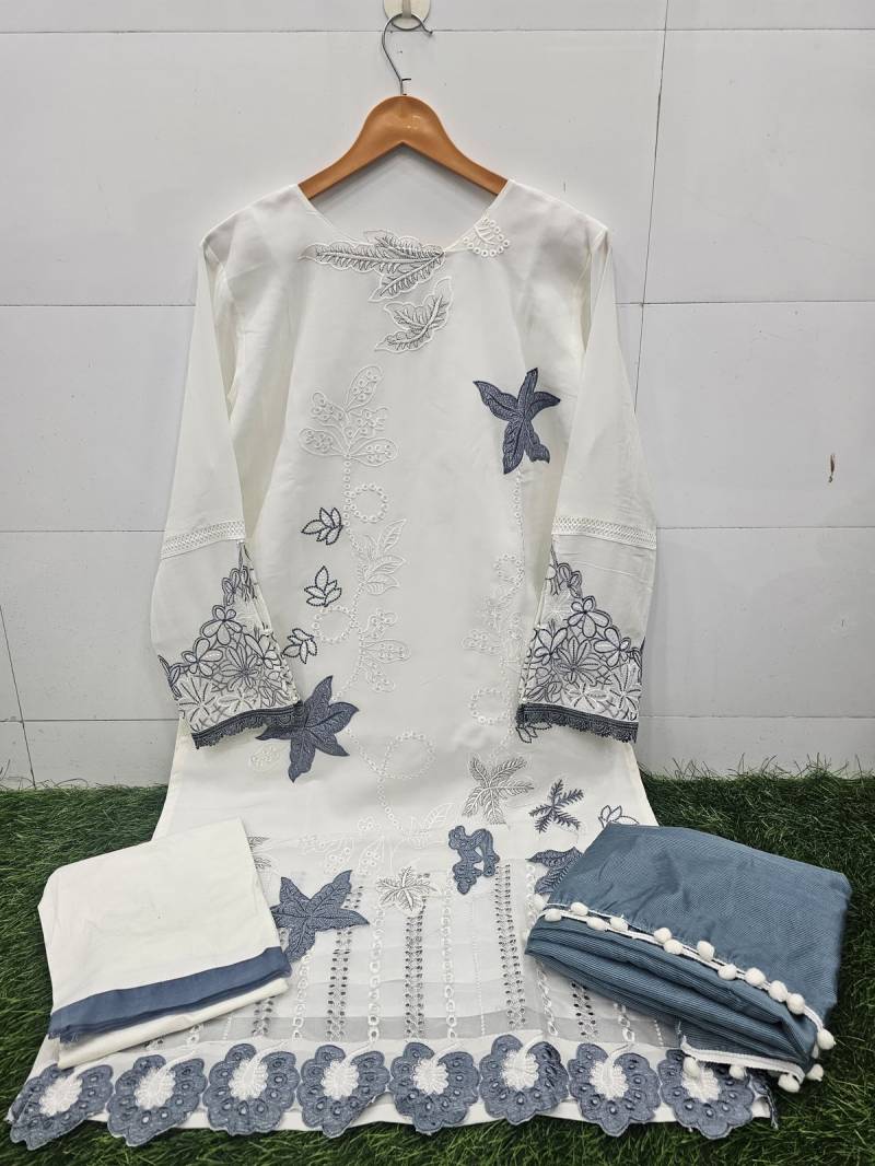 Safa Fashion Fab 1130 Tunic Pakistani Ready Made Suit Wholesale Catalog — Wholesale, Safa Fashion wholesale from Surat - Gallery Image 5