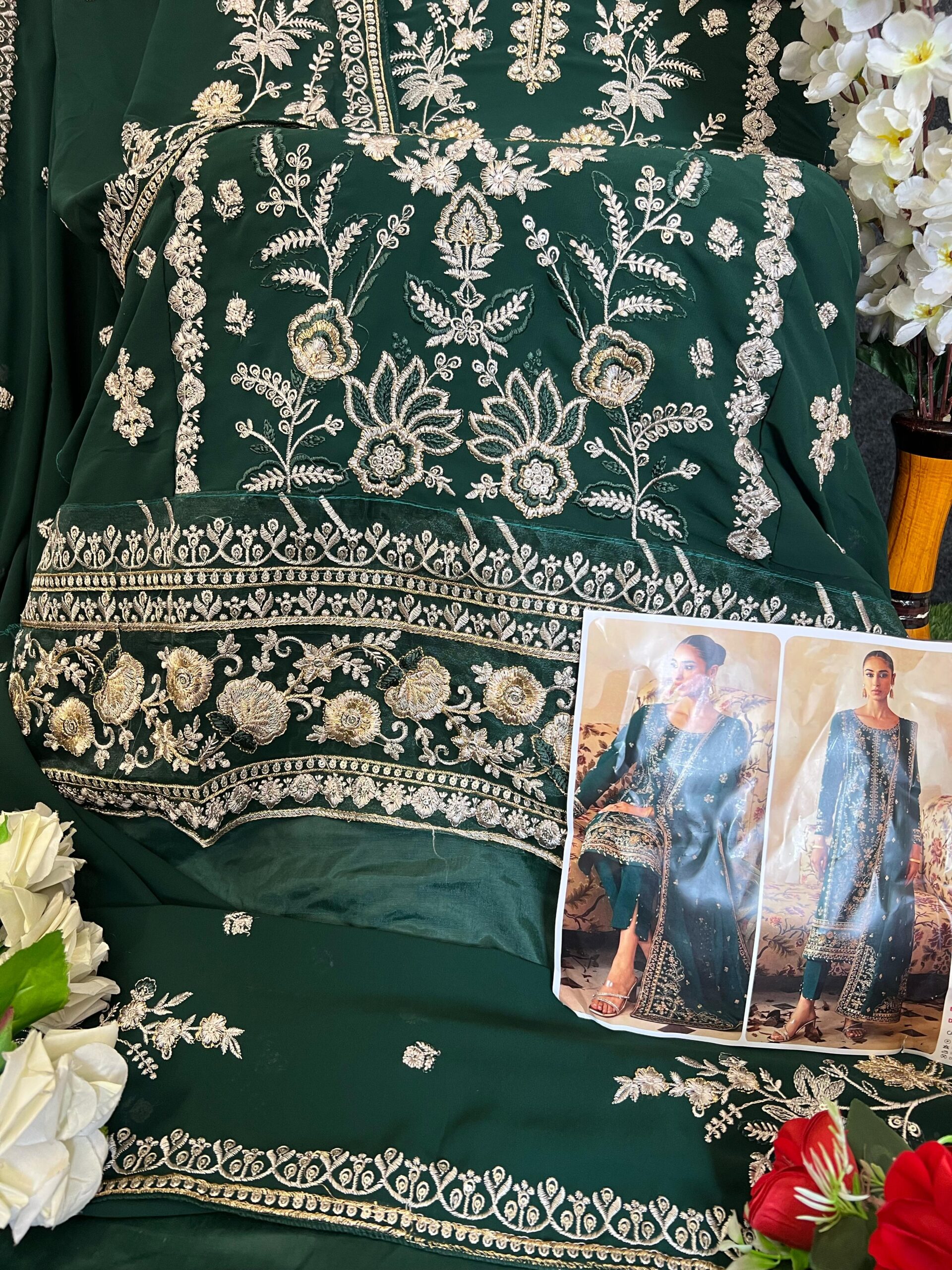 Sajida Alaya Vol-4 Georgette Embroidered Wholesale Pakistani Suit Collection - Image 9