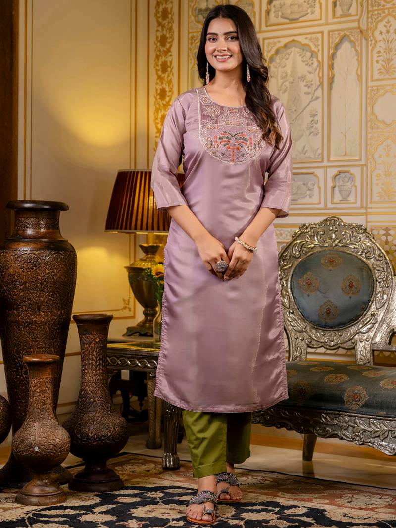 Vardan Vredevogel Venice Silk Readymade Kurti Wholesale Catalog — Wholesale Kurtis, Vardan wholesale from Surat - Gallery Image 6