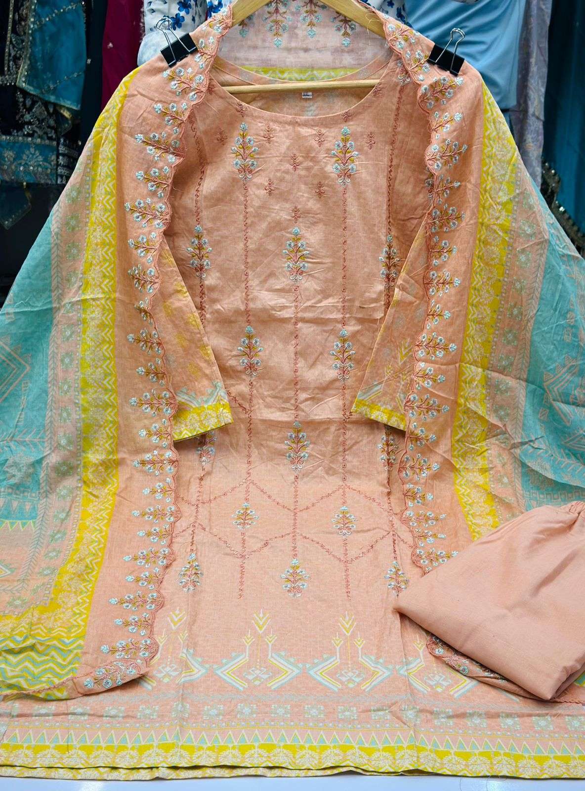 Jihan Bin Saeed Vol 14 Wholesale Readymade Pakistani Suit Catalog - Image 9