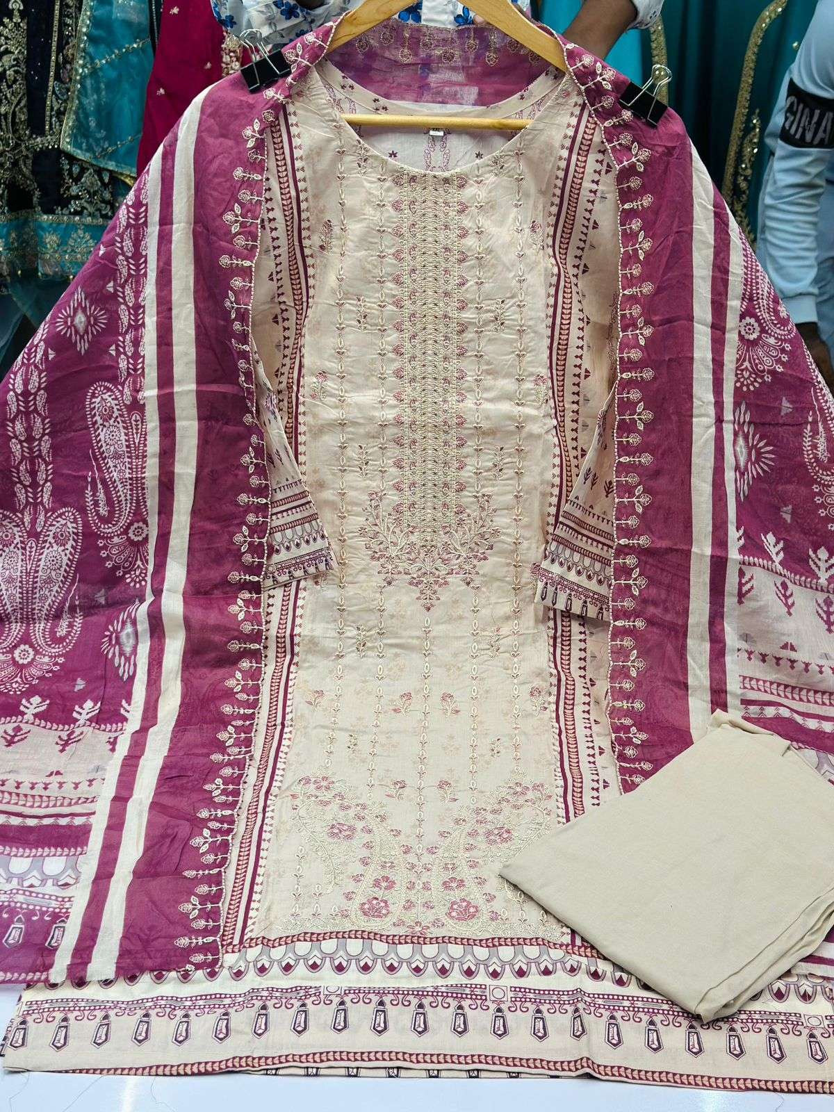 Jihan Bin Saeed Vol 14 Wholesale Readymade Pakistani Suit Catalog - Image 8