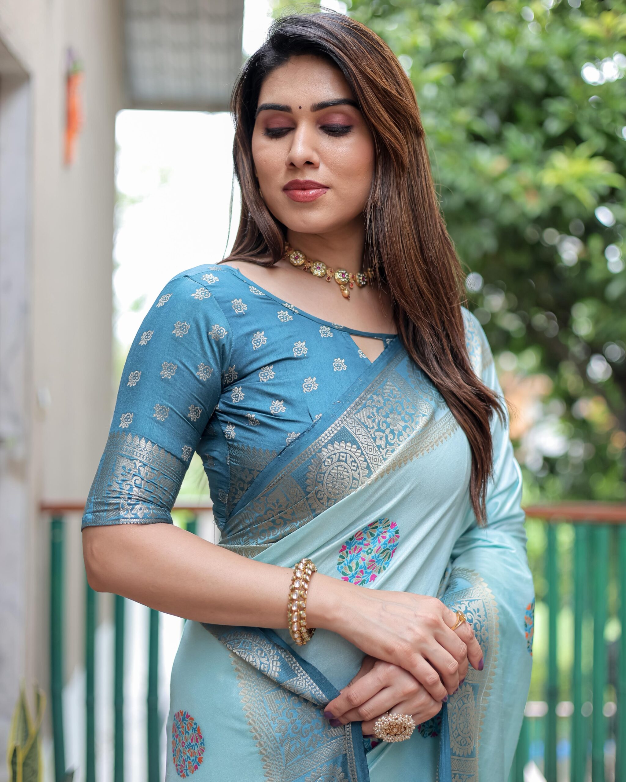 Kamlika Dola Silk Sarees Butta Design Rich Pallu Wholesale Catalog