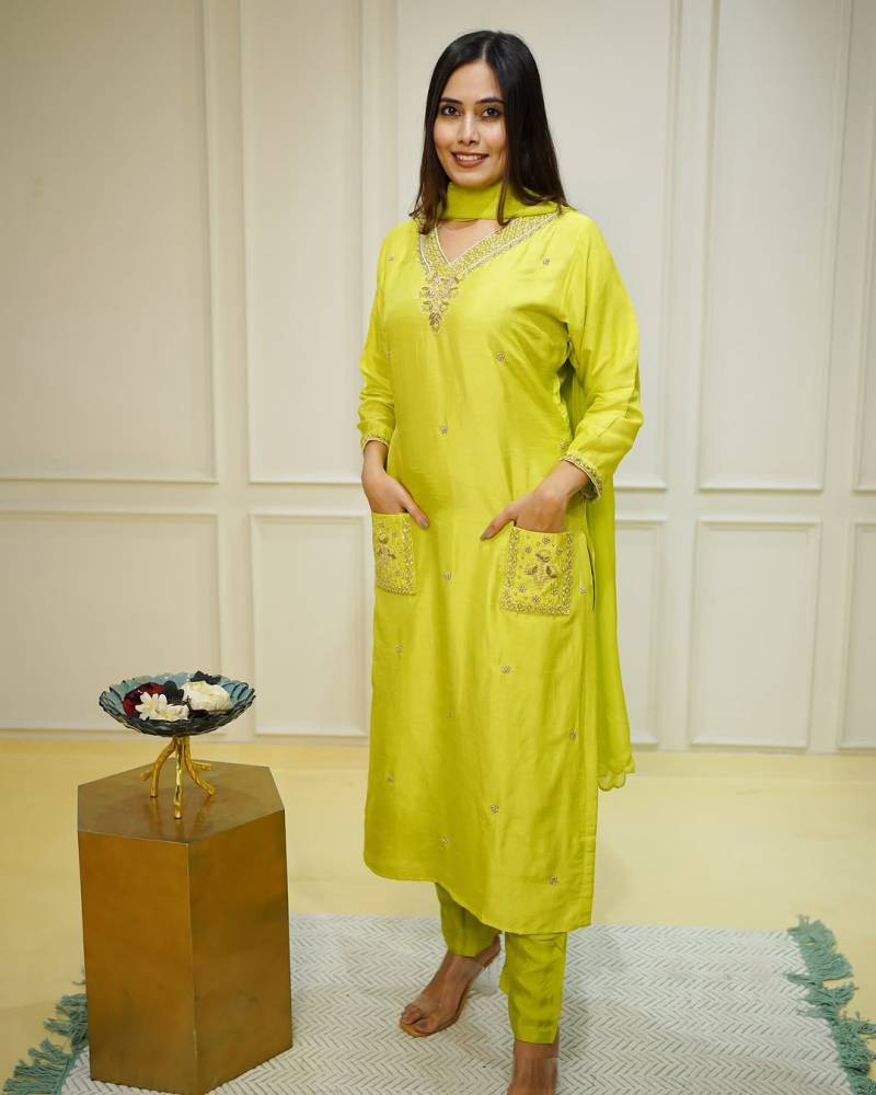 Navya Kurti 97 Wholesale Cotton Kurti Bottom With Dupatta Catalog - Image 4