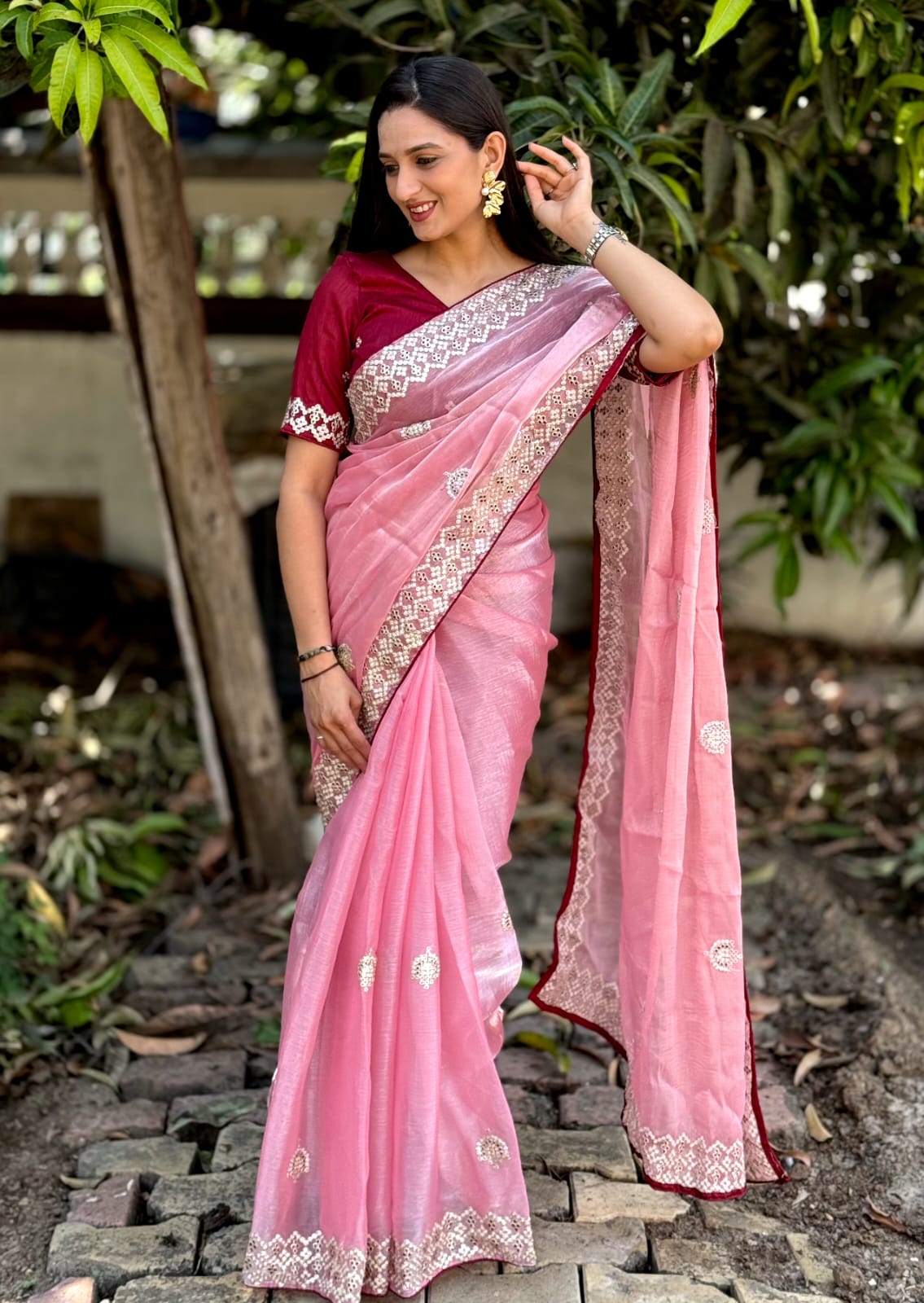 Vardan PURE JIMMY CHOO EMBROIDERY WORK C PALLU SAREE - Image 5