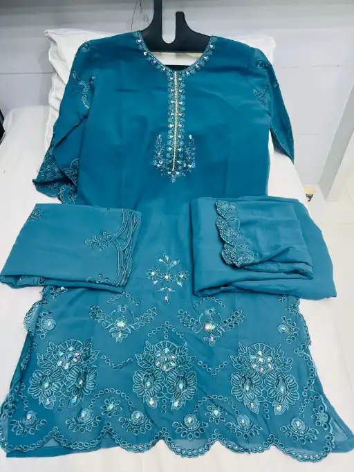 Sajida Designer ALK 110-A D Wholesale Readymade Georgette Pakistani Suit - Image 7