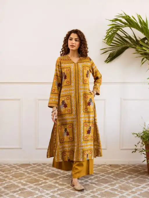 Vardan Naisha K 59 Wholesale Rayon Printed Kurti with Bottom