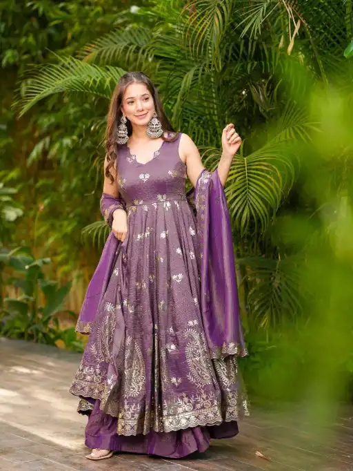 Vardan SRK-5283 Wholesale Silk Readymade Gown Suit Collection