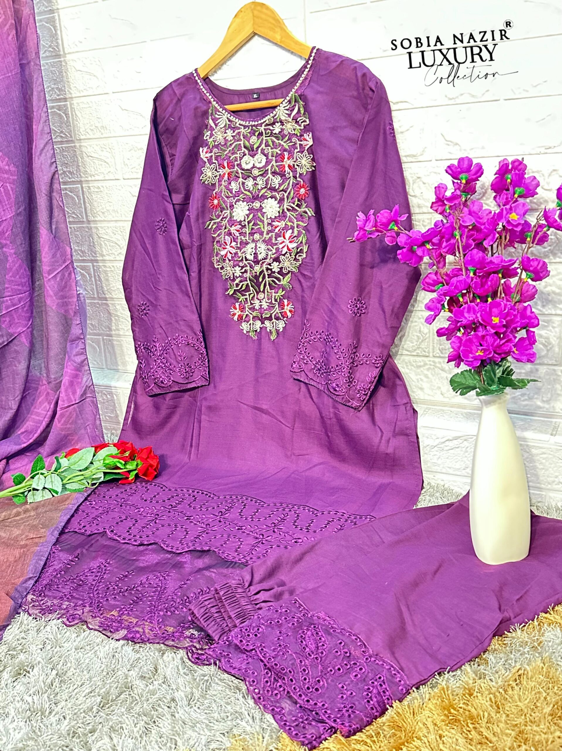 Sobia Nazir SN1047 SN1048 Wholesale Lawn Embroidered Pakistani Suit - Image 2