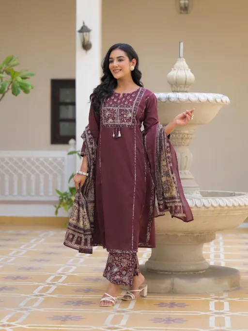 Vardan Ethnic Aisha K 213 Wholesale Fancy Cotton Kurti Bottom With Dupatta